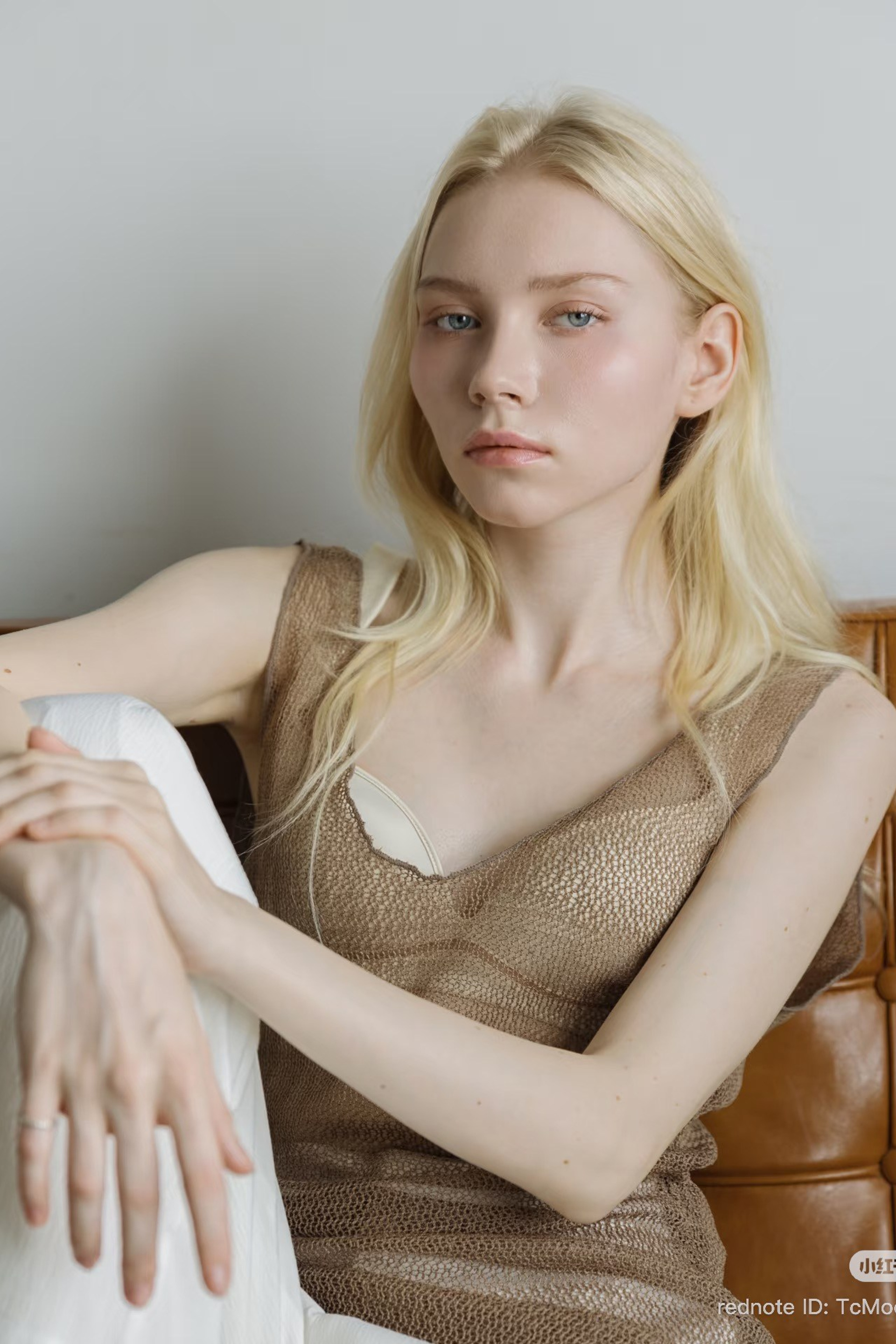 BOOK. MONSTERA MODELS