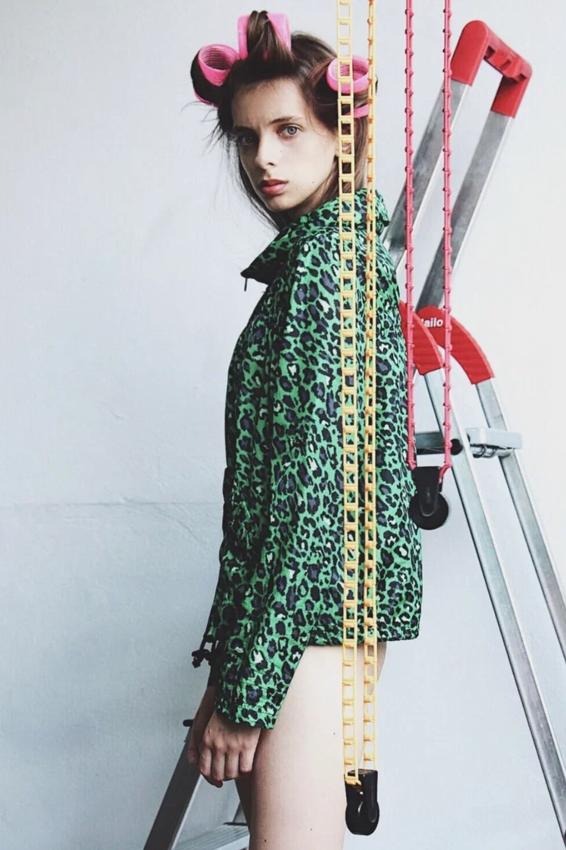 BOOK. MONSTERA MODELS