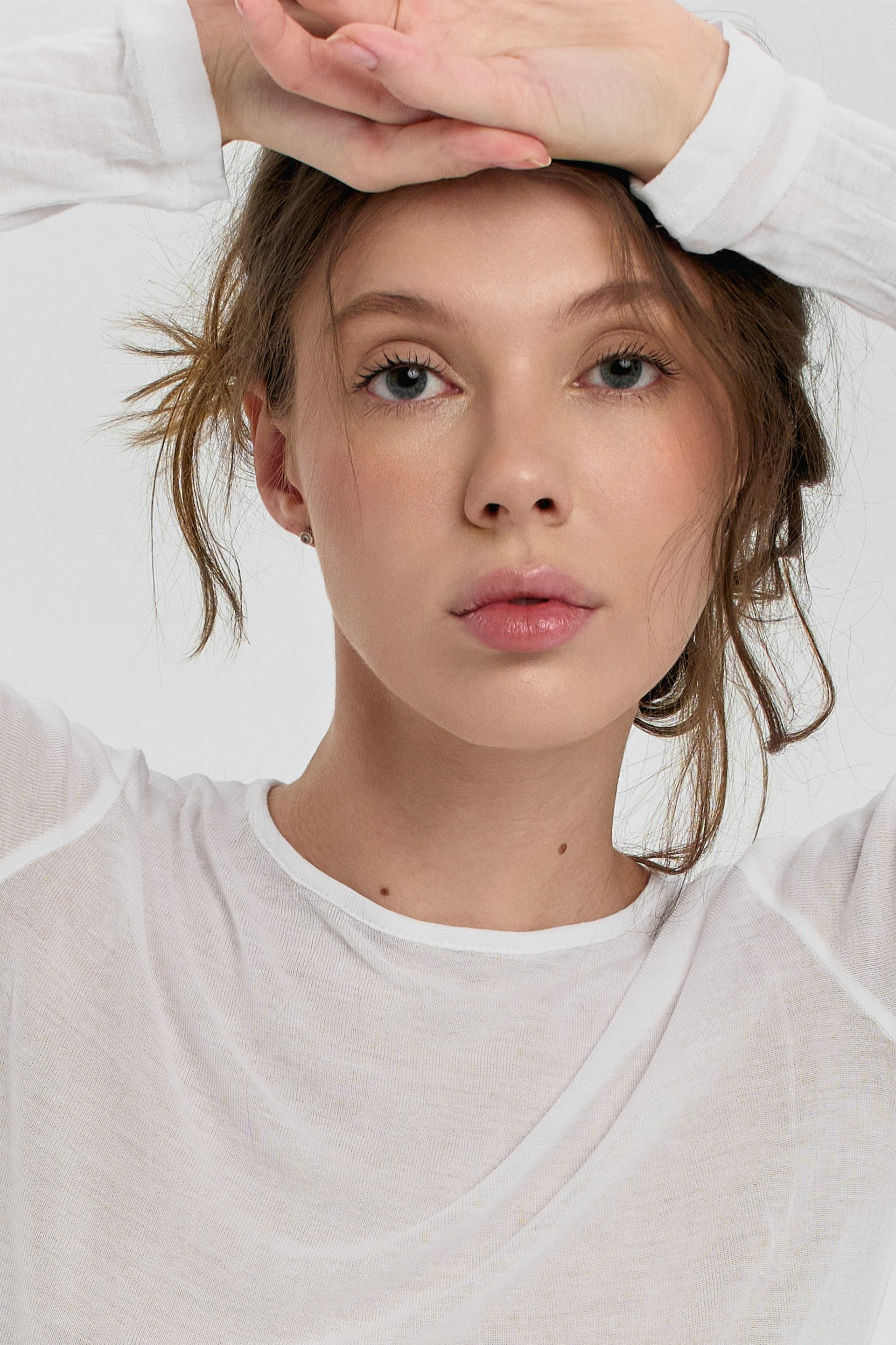 BOOK. MONSTERA MODELS