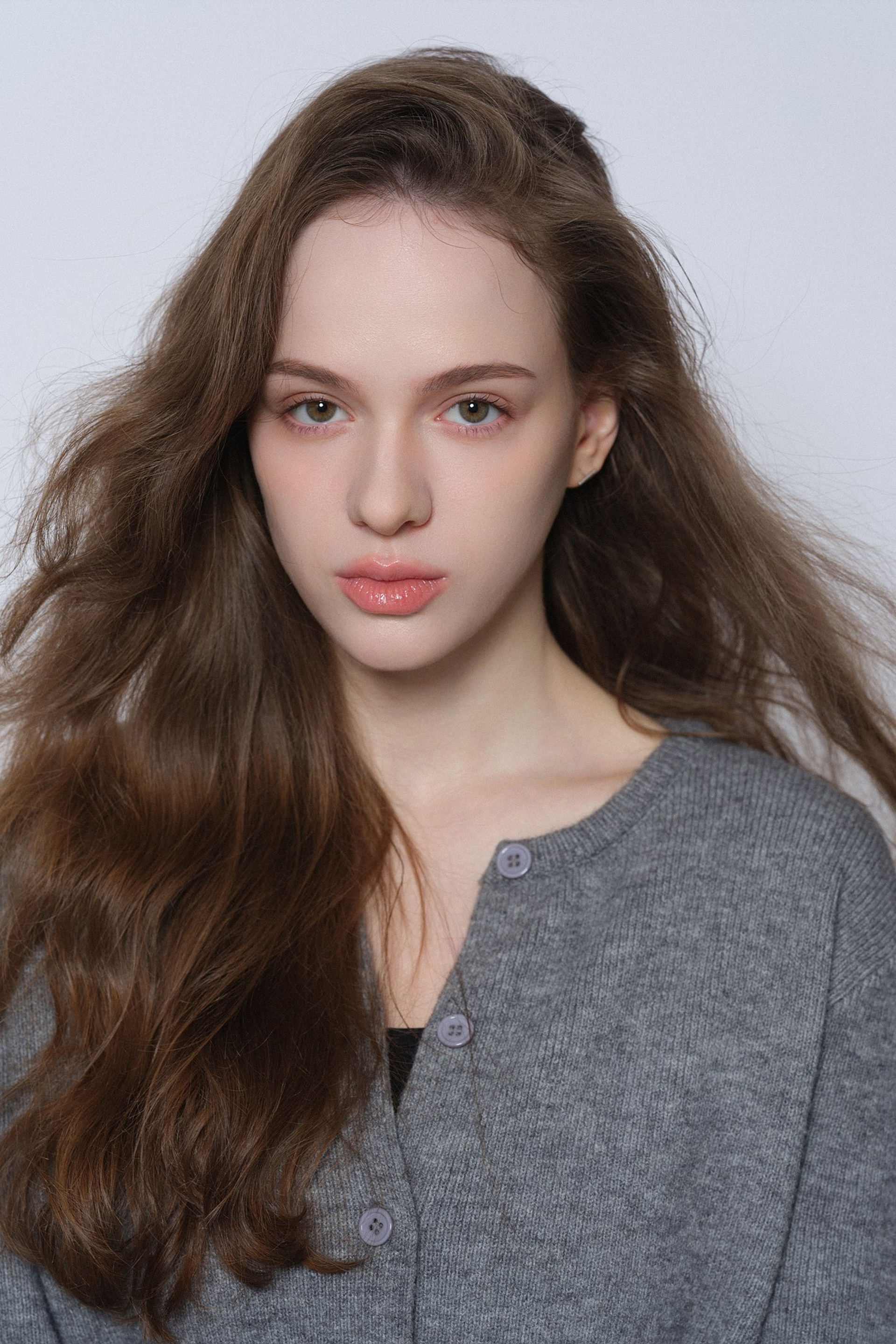 BOOK. MONSTERA MODELS