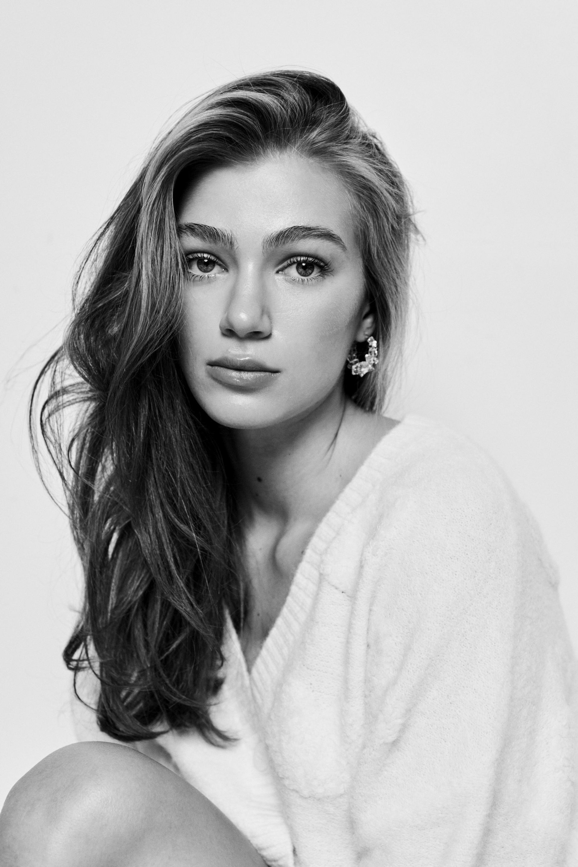 BOOK. MONSTERA MODELS