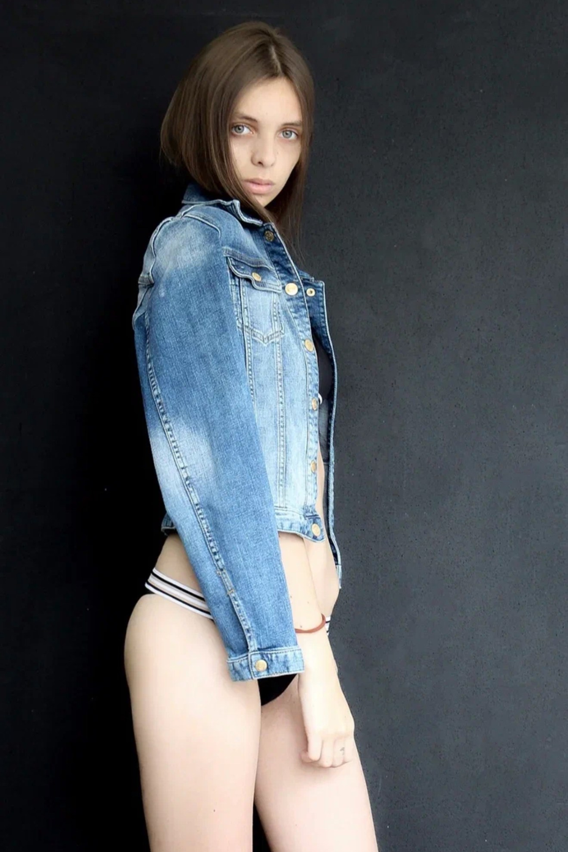 BOOK. MONSTERA MODELS