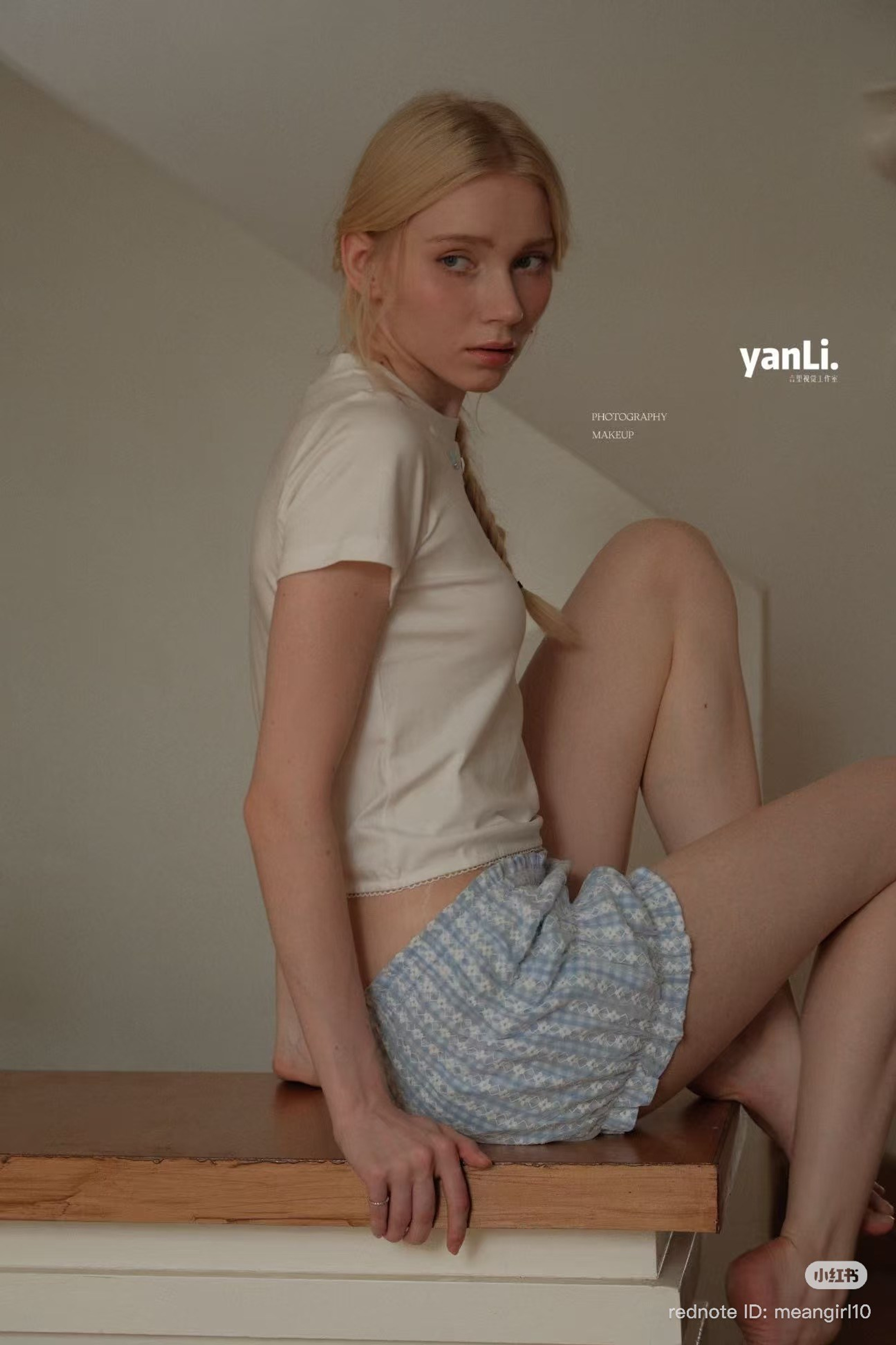 BOOK. MONSTERA MODELS