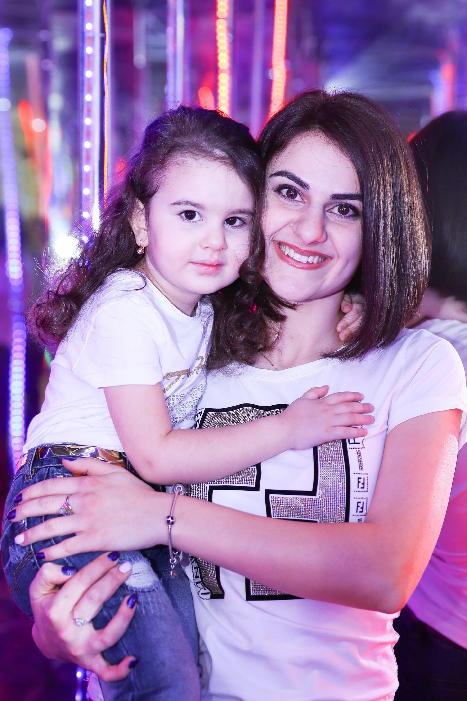 Семейная фотосессия. Профессиональный фотограф. Работаю в Улан-Удэ, Новосибирске и др