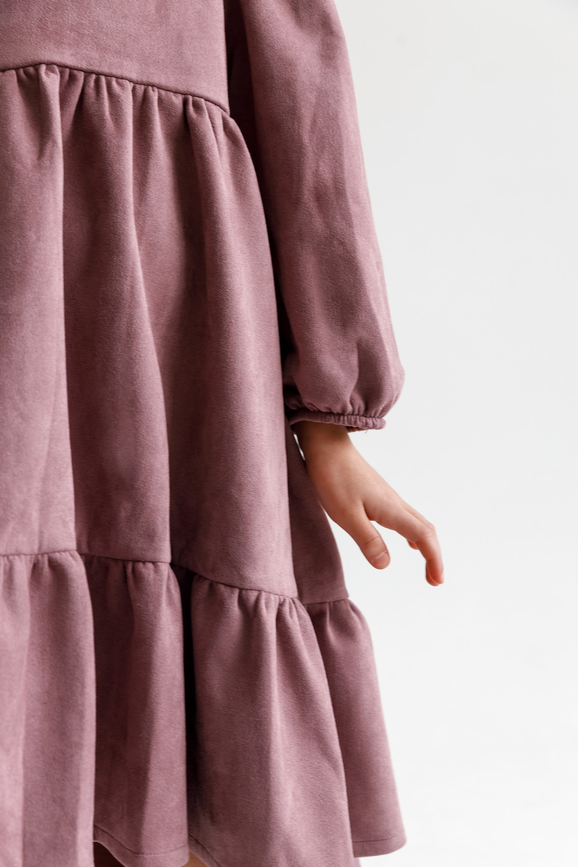 Детские платья. Съемка для маркетплейсов.