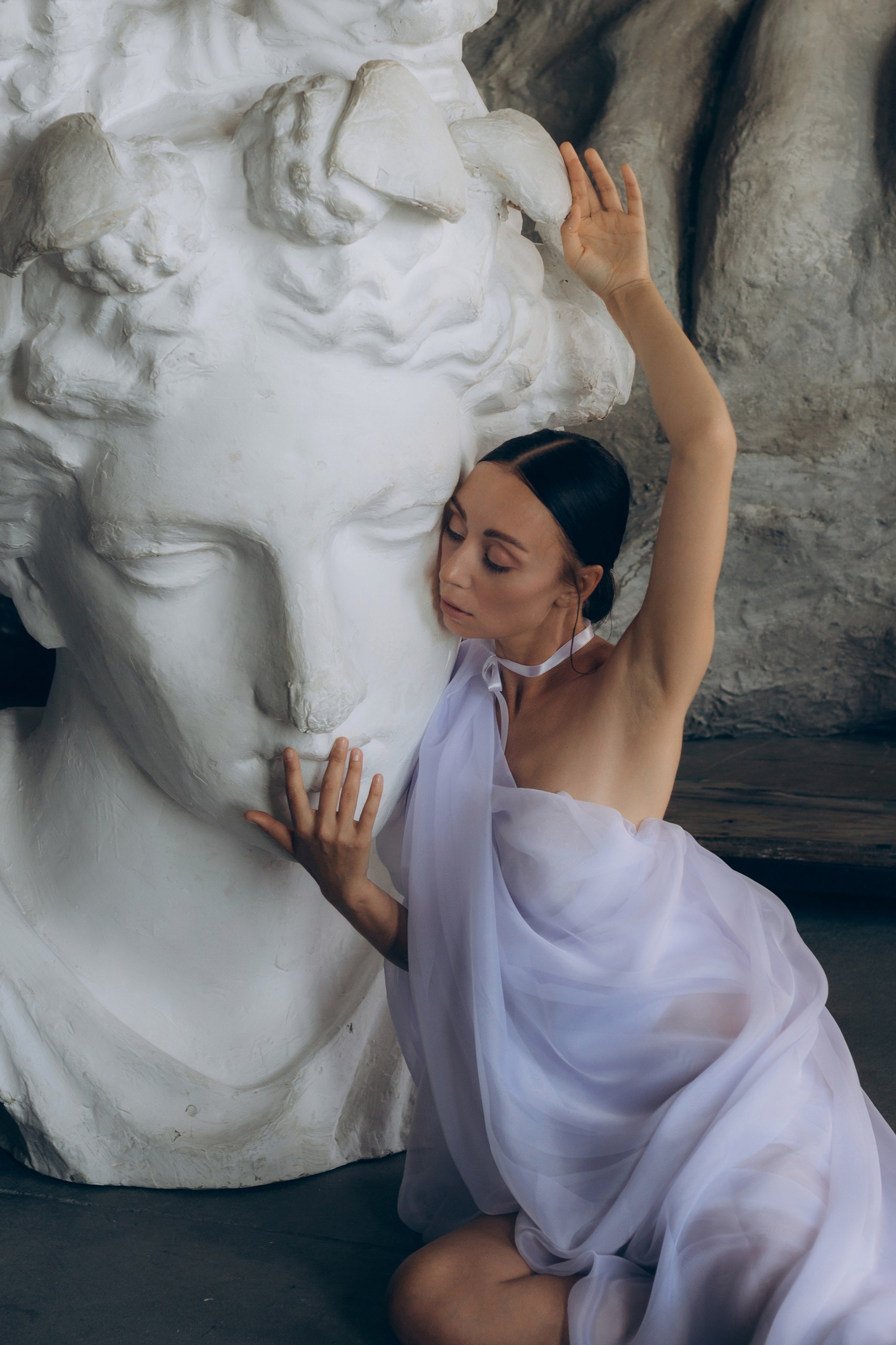 Творческий проект «Скульптура». Женский и семейный фотограф в Санкт-Петербурге Екатерина Симонова
