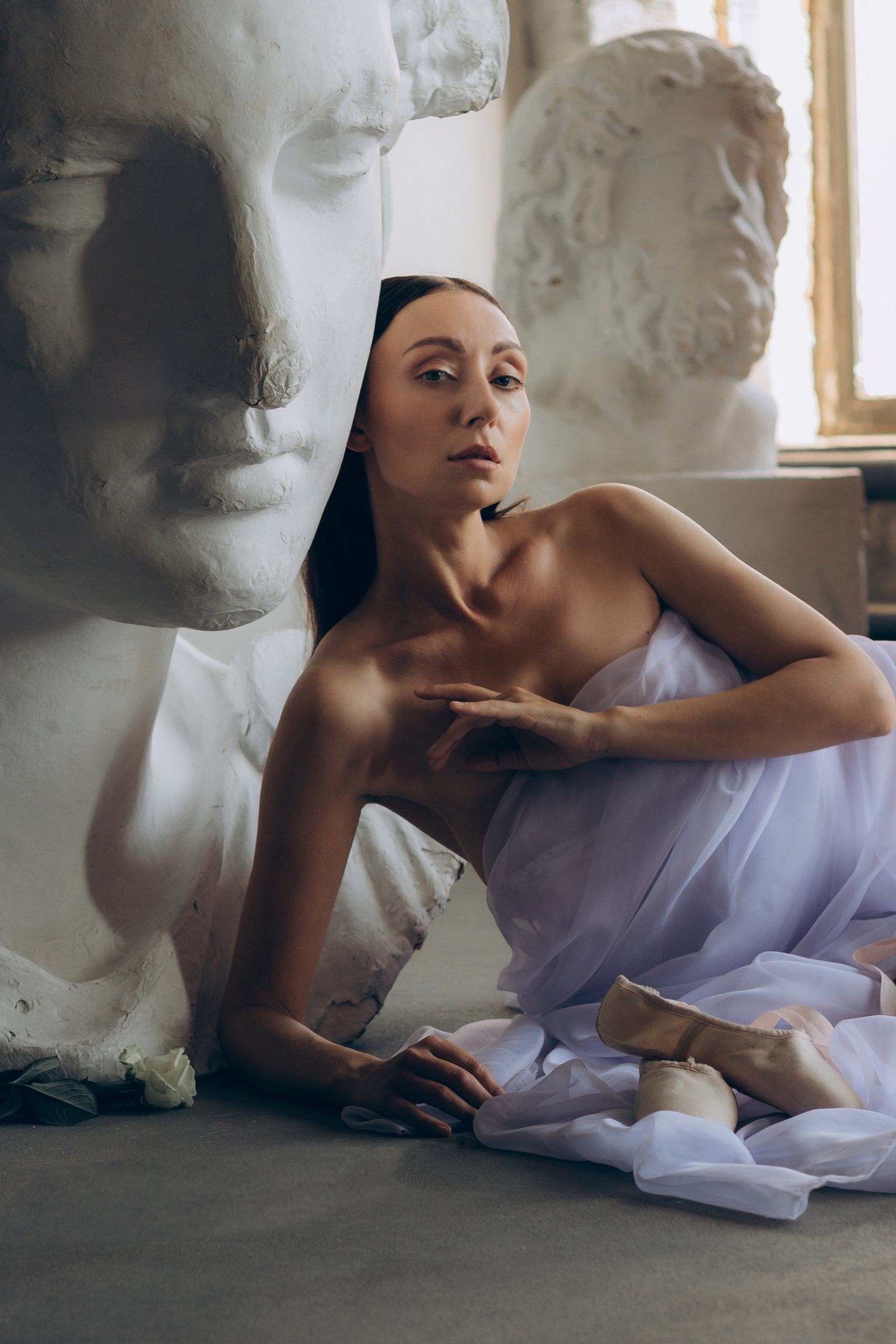 Творческий проект «Скульптура». Женский и семейный фотограф в Санкт-Петербурге Екатерина Симонова