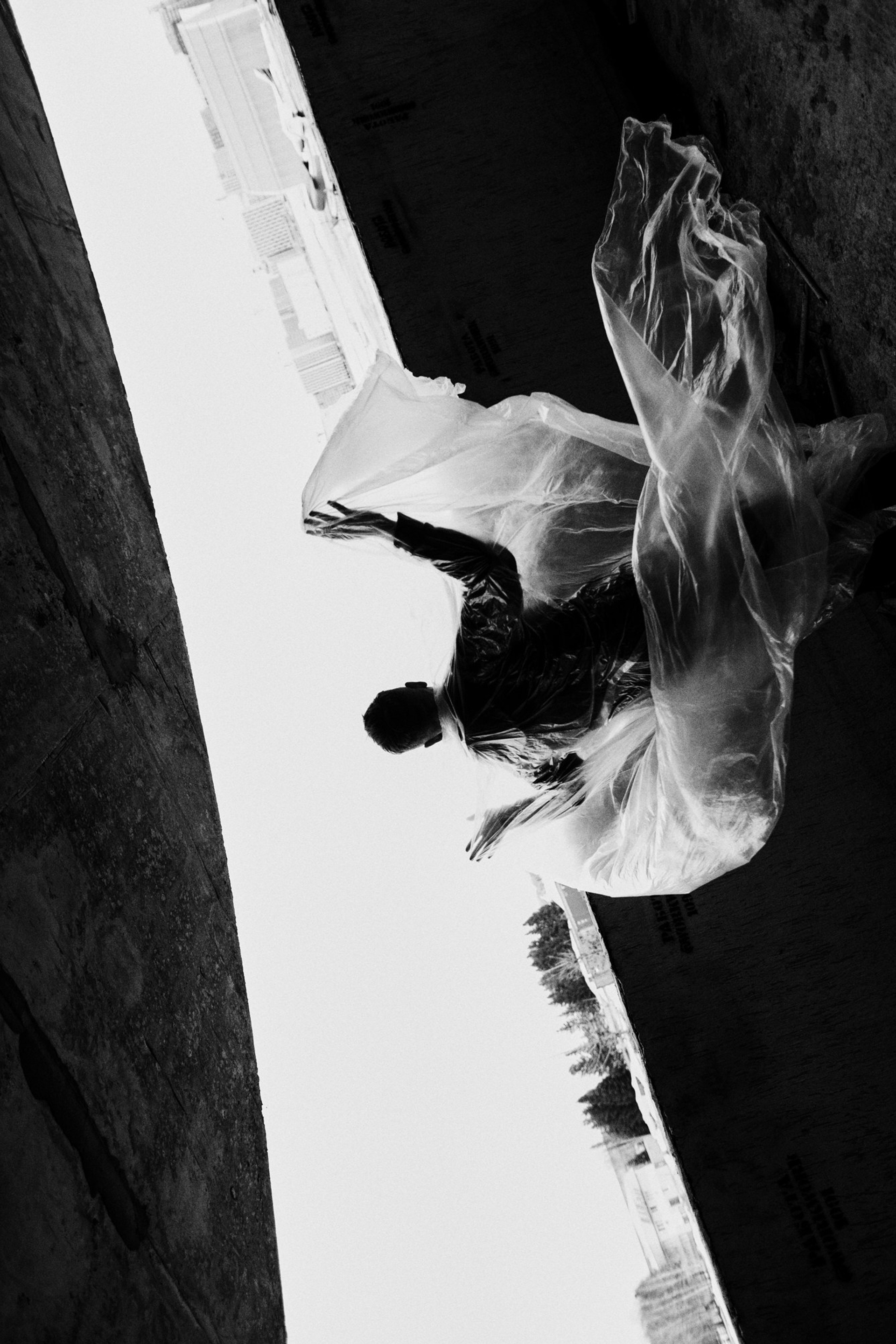 Индивидуальная фотосессия в Тюмени: эстетика и свет. Портретный фотограф Тюмень Дарья Мустафина