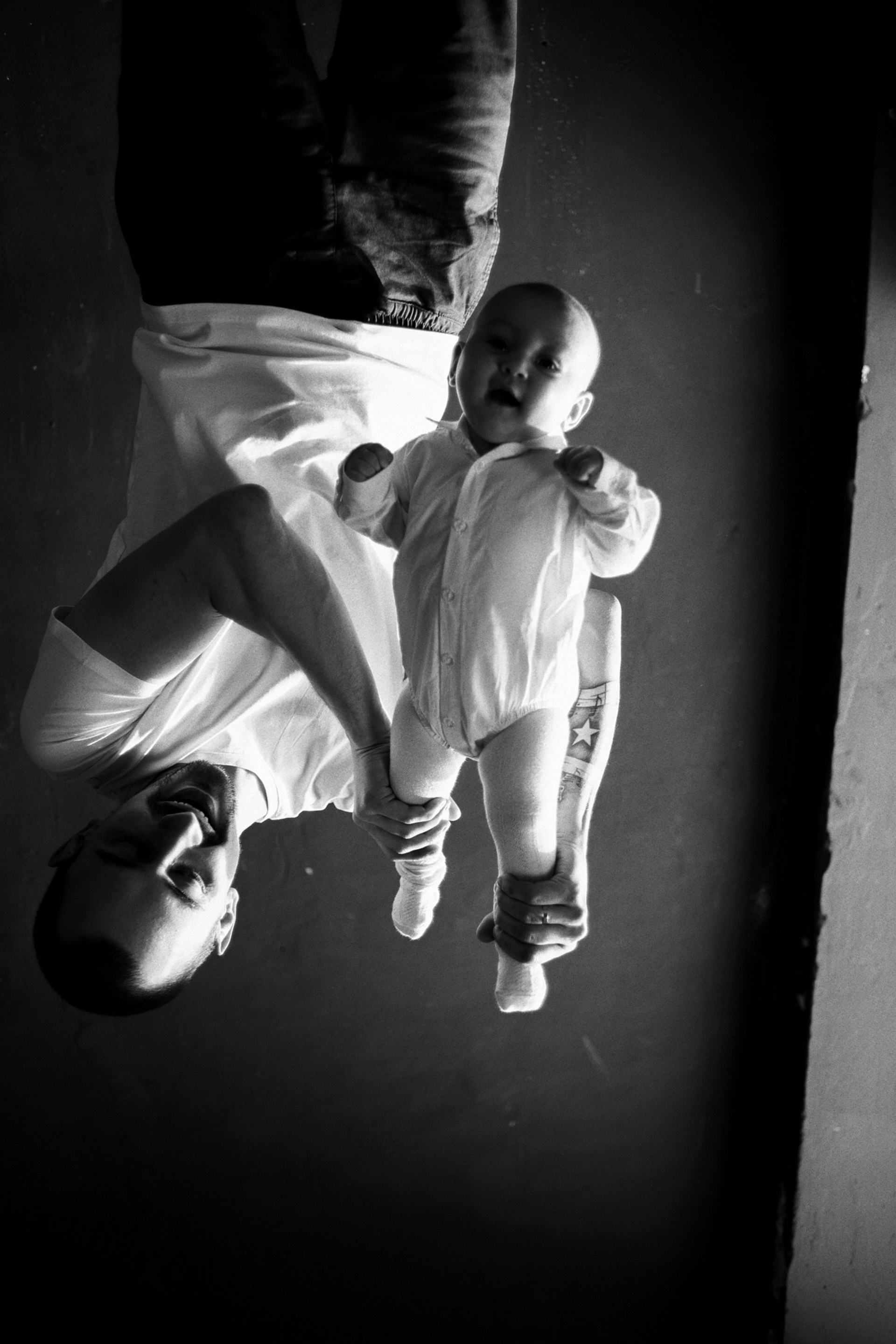 Емейная фотосессия мама, дочь и сын в Тюмени — Дарья Мустафина. Портретный фотограф Тюмень Дарья Мустафина