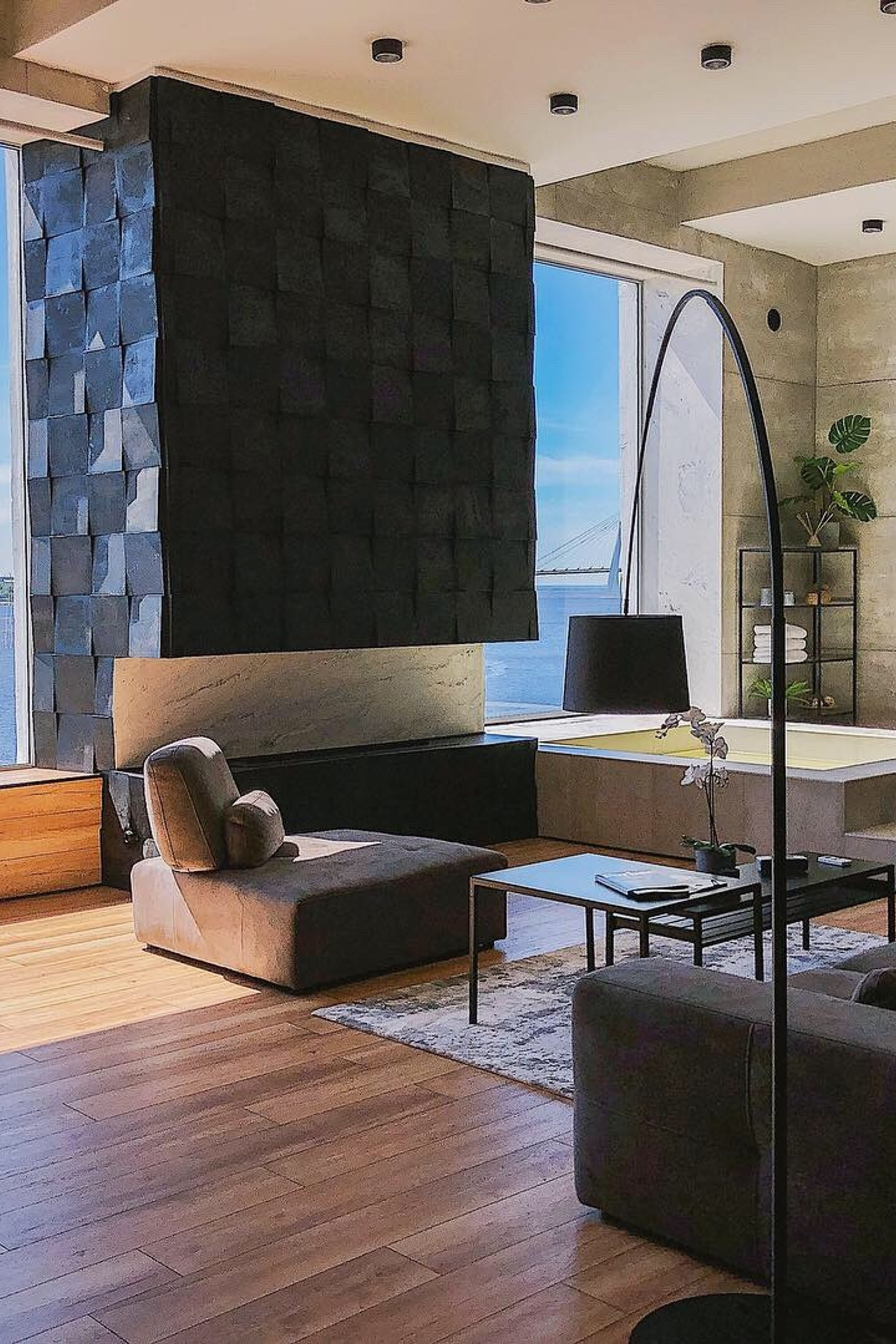 Адреса. Профессиональный фотограф беременности в СПБ. Стильные фотосессии беременности в стиле минимализм и классическая фотография