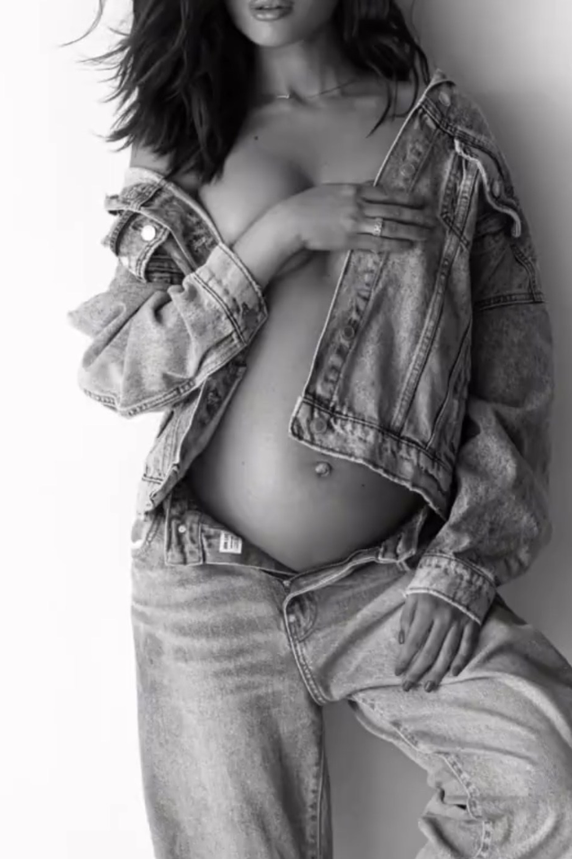 Костюм. Tatya Lushchyk профессиональный фотограф в Минске. Фотосессия беременности и индивидуальные съемки