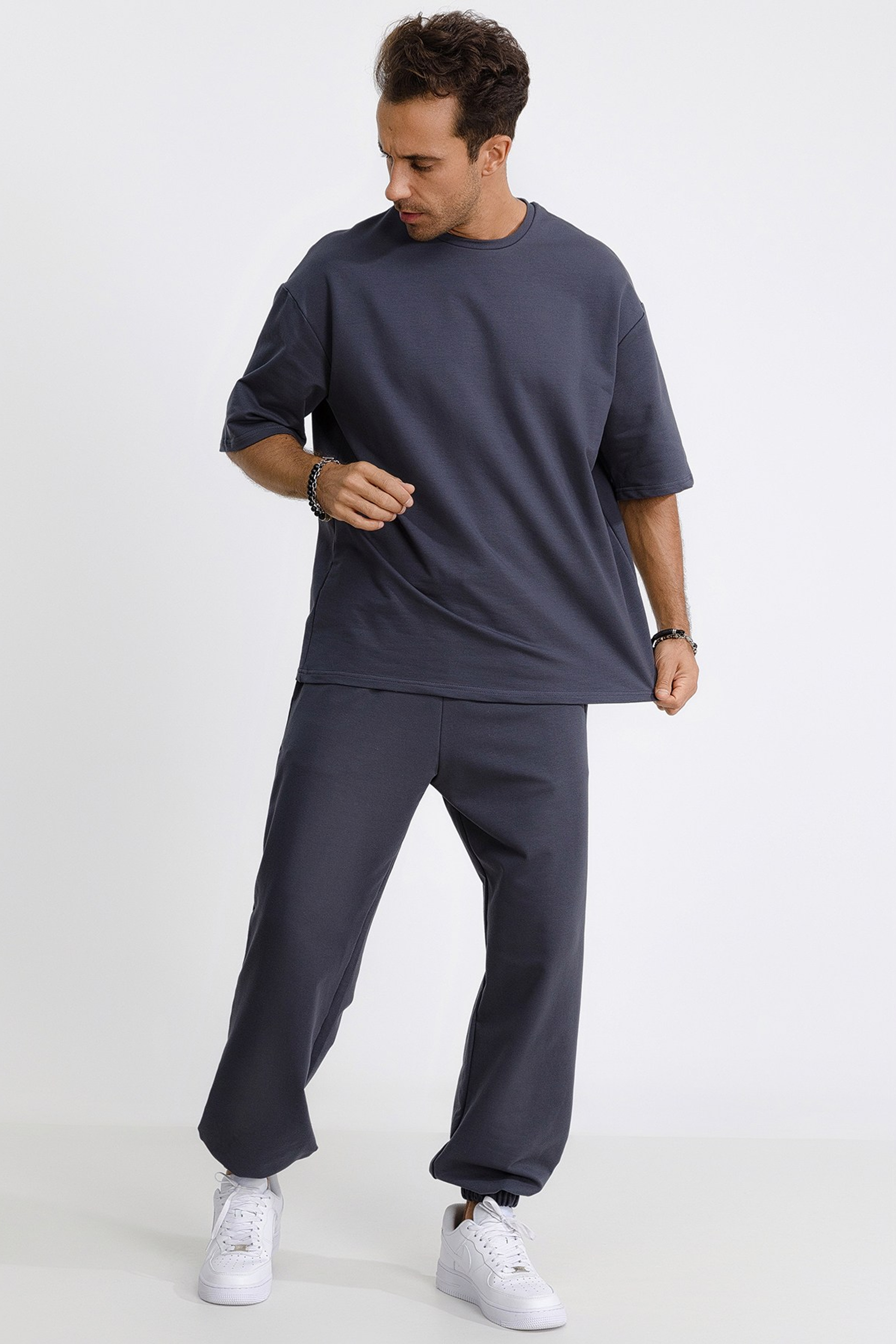 Модель для предметной съемки Илья Ж Москва | Sale Easy