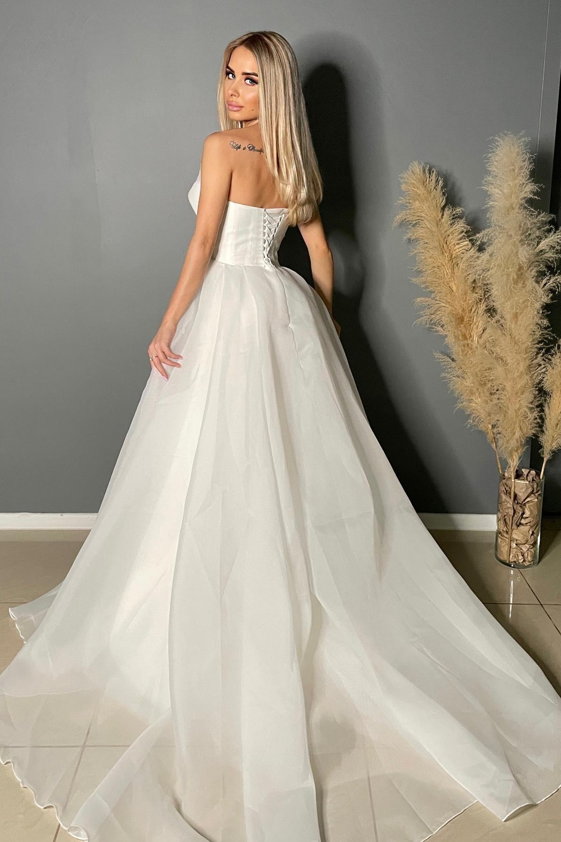 Модель для предметной съемки Мария Г. Москва| Sale Easy