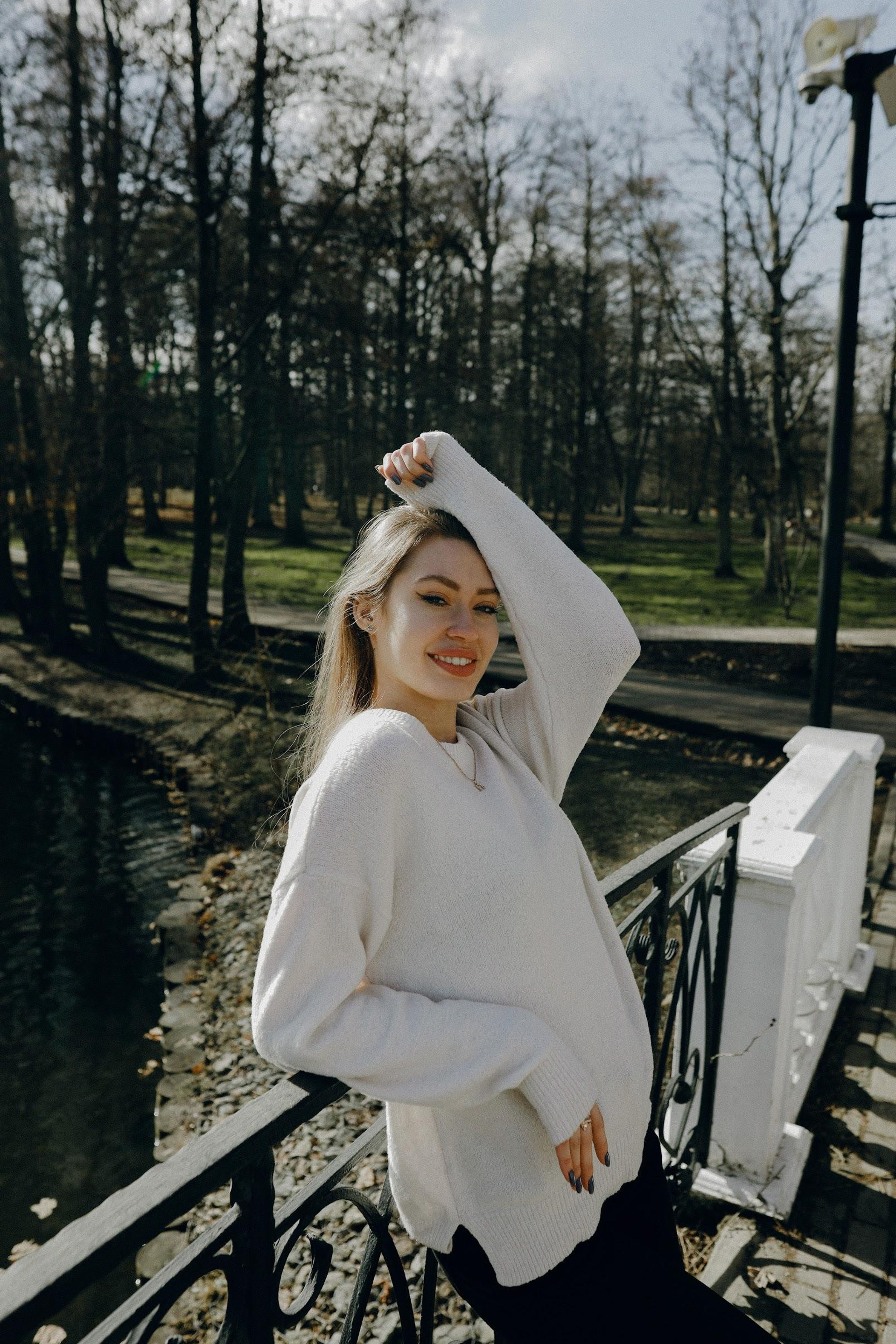 Модель для предметной съемки Полина В. Москва| Sale Easy