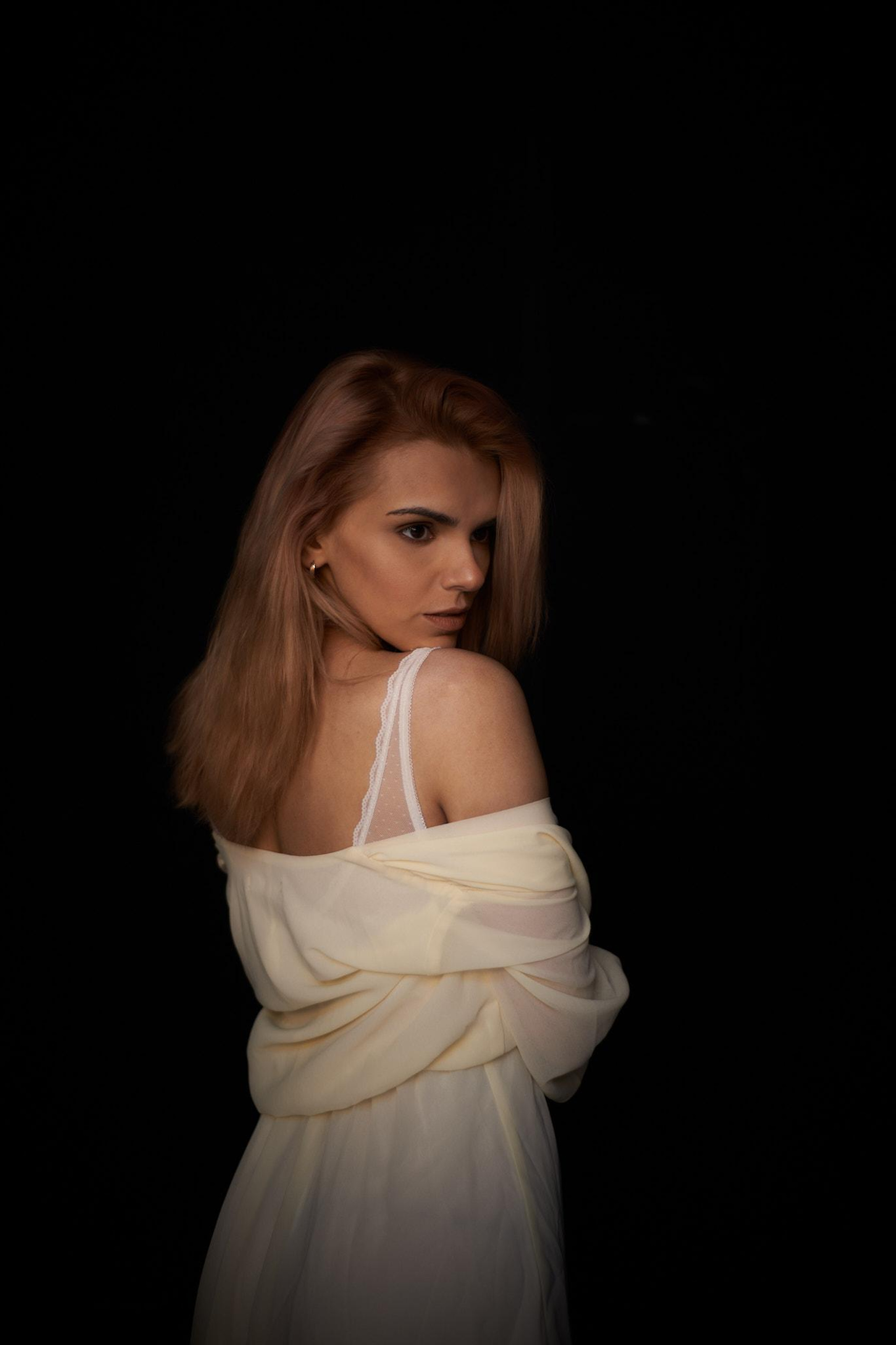 Модель для предметной съемки Маргарита Б.С-Петербург | Sale Easy