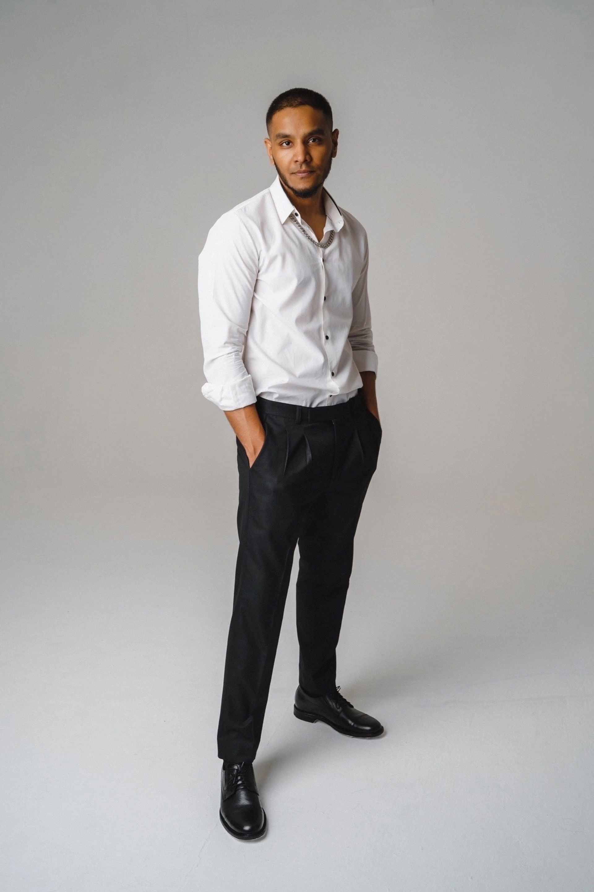 Модель для предметной съемки Омар А. Казань| Sale Easy