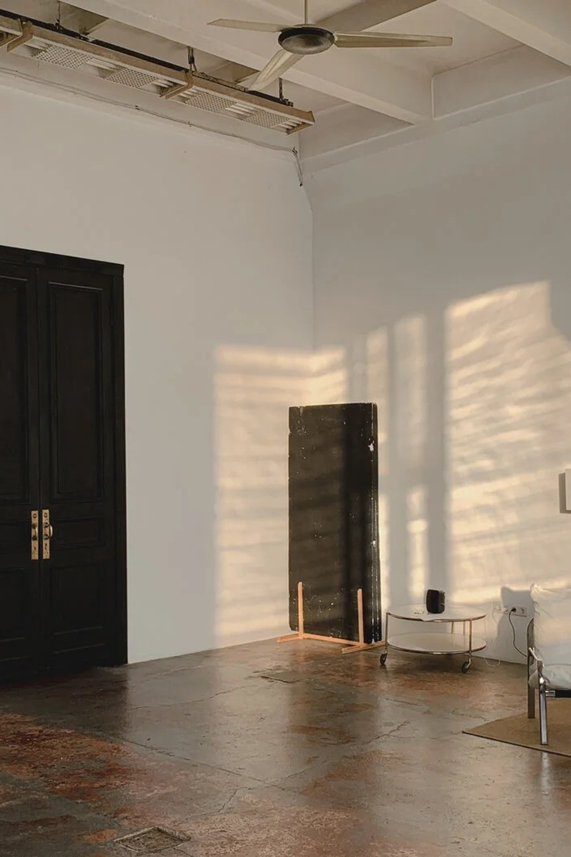 Студия DOM STUDIOS — ZAL для предметной съемки Н.Новгород |Sale Easy