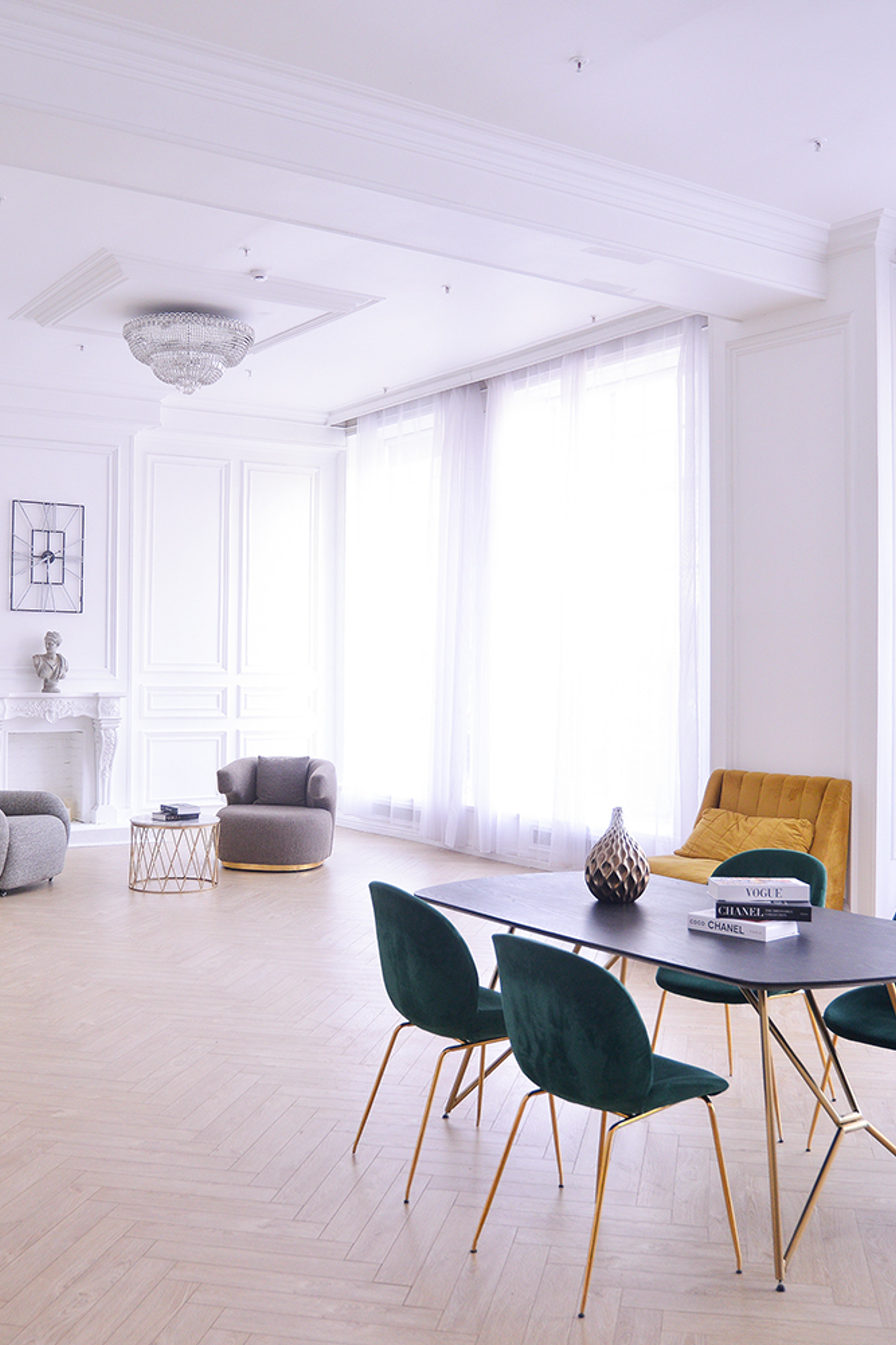 Студия CROSS — Юность для предметной съемки Москва|Sale Easy