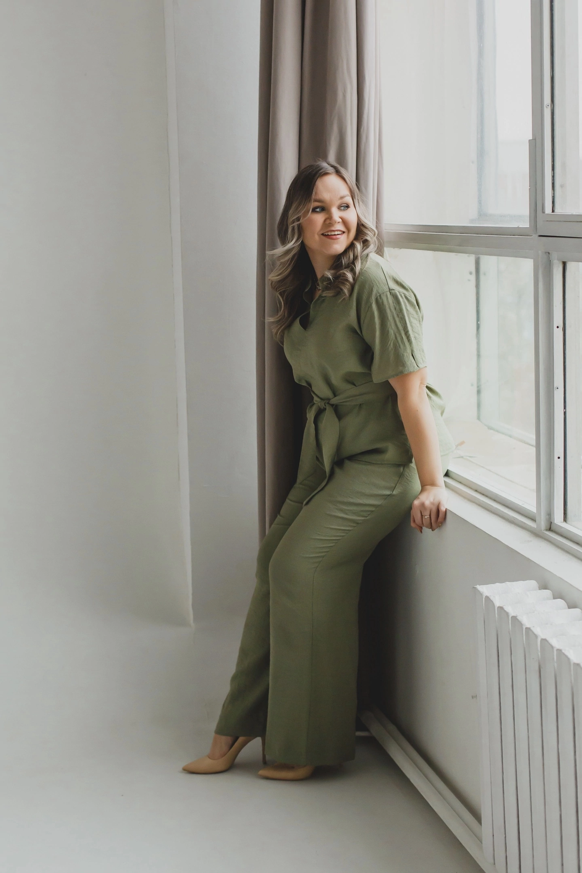 Модель plus size для предметной съемки Марина Б Красноярск| Sale Easy