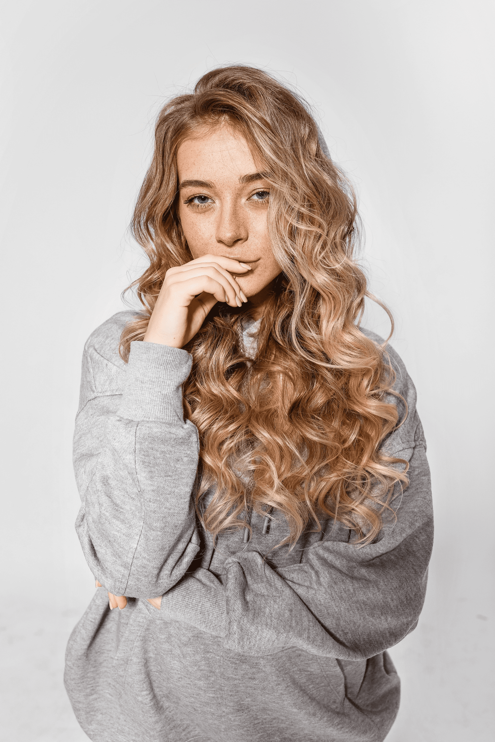 Модель для предметной съемки Александра Д. Н.Н.| Sale Easy