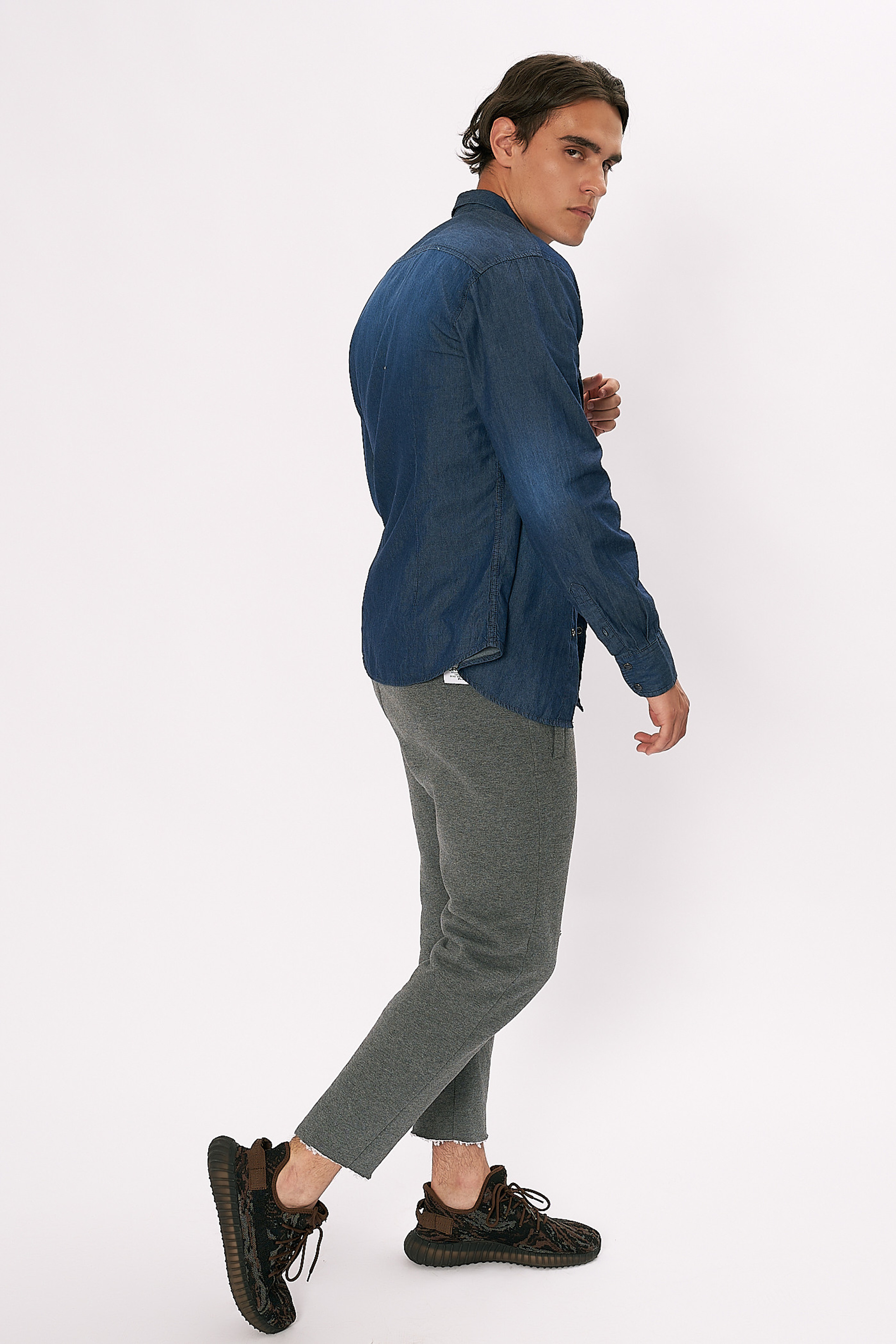 Модель для предметной съемки Дмитрий Е. С-Петербург | Sale Easy