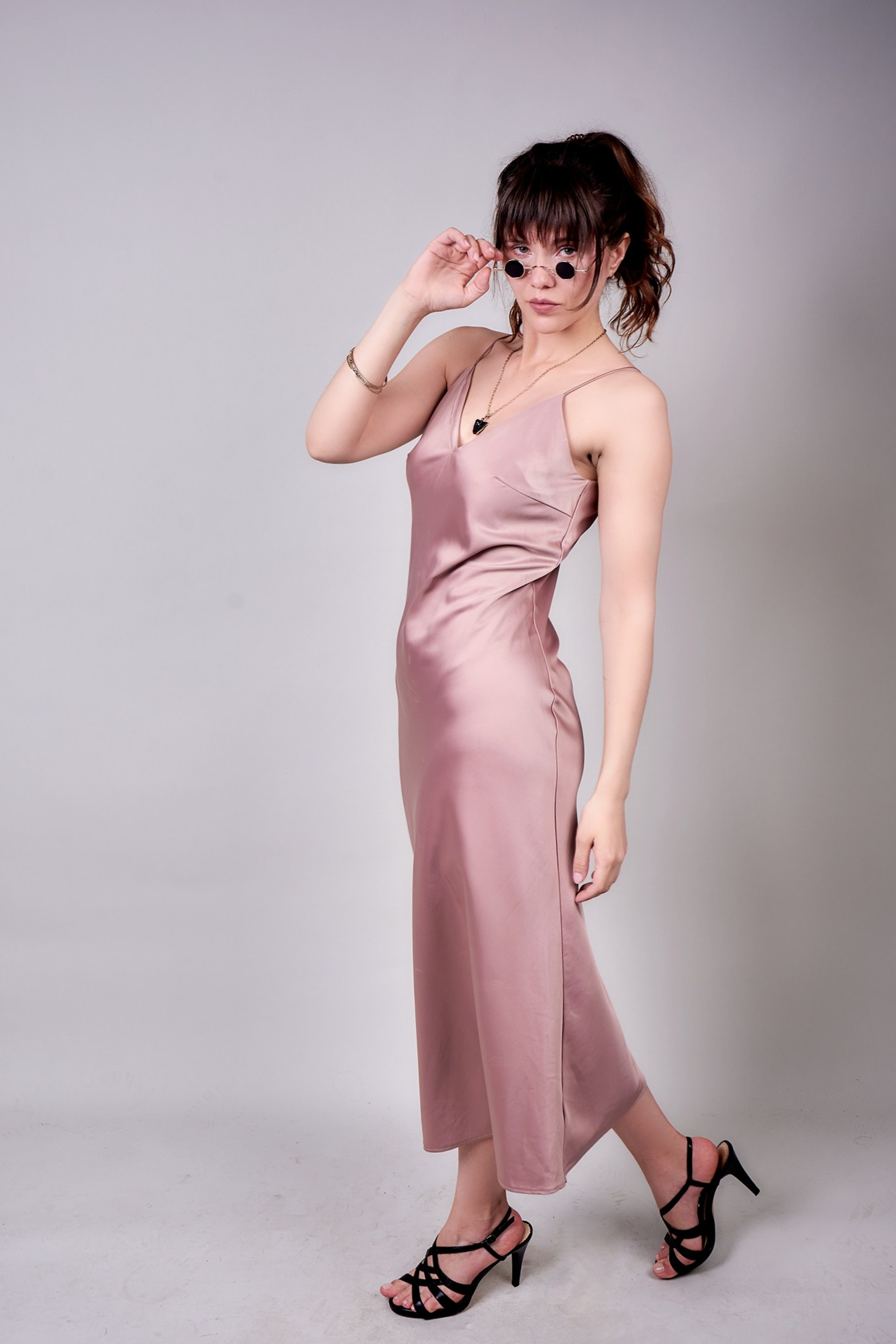 Модель для предметной съемки Анна Ч. Н.Н.| Sale Easy