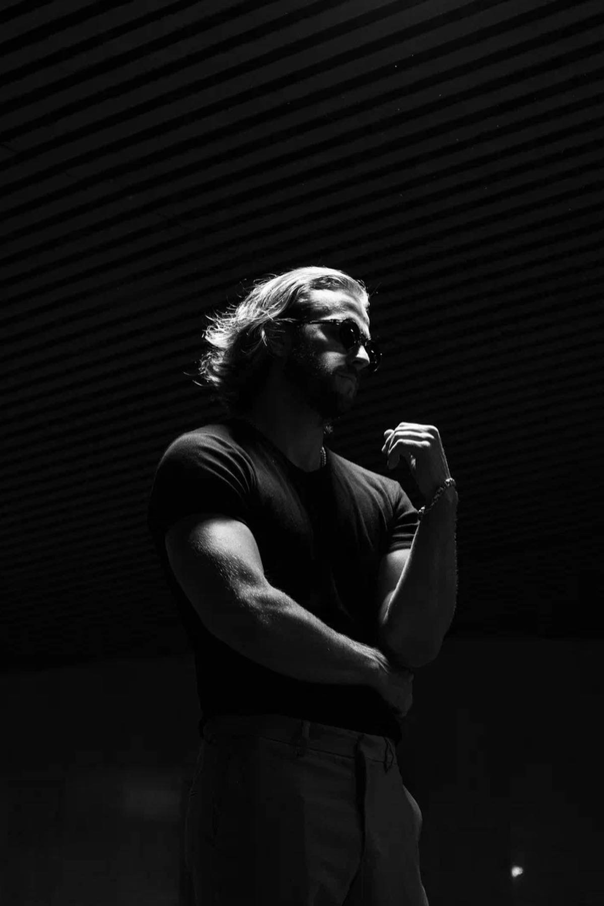 Модель для предметной съемки Вадим id 10548 Москва| Sale Easy