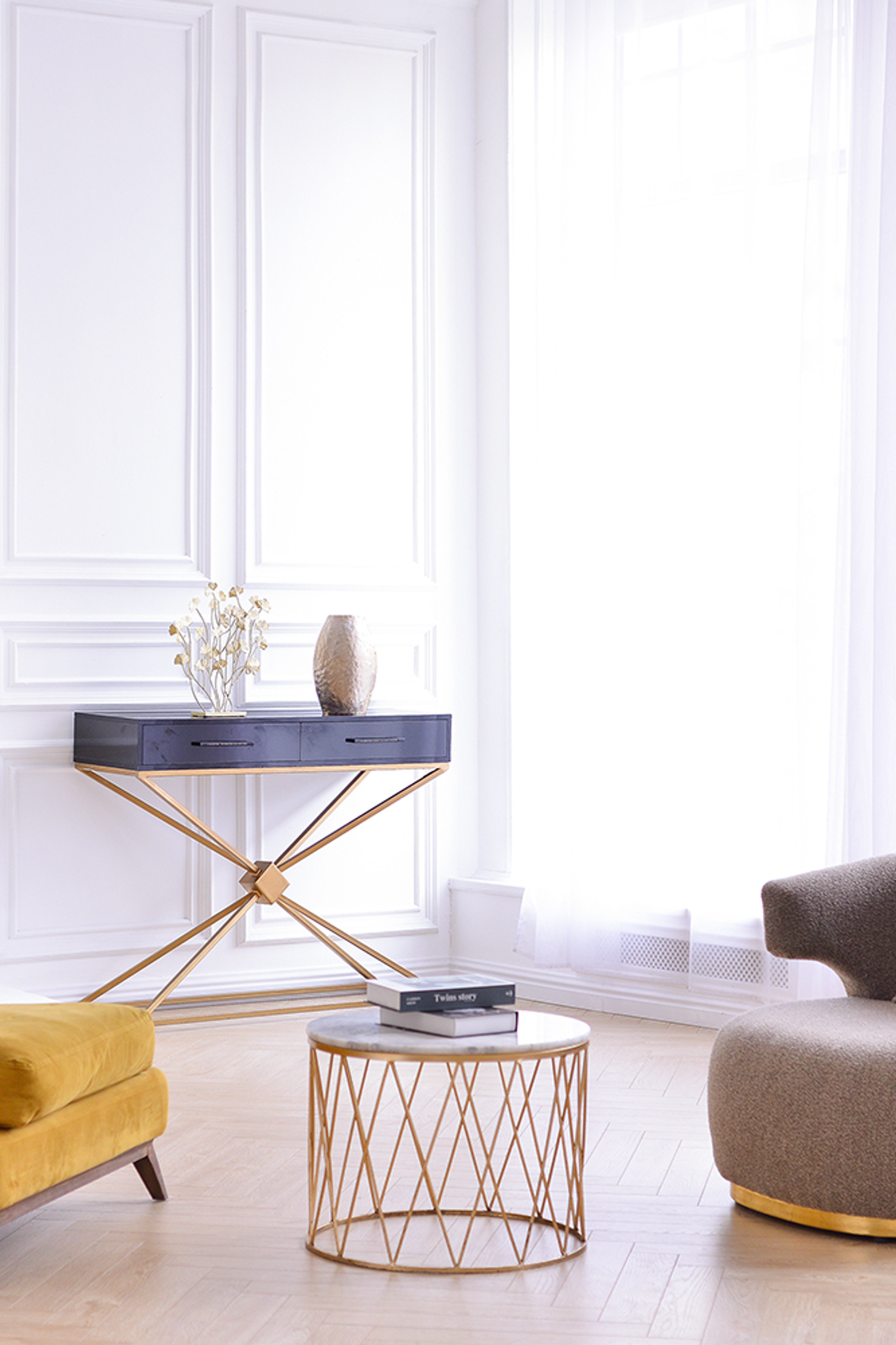 Студия CROSS — Юность для предметной съемки Москва|Sale Easy