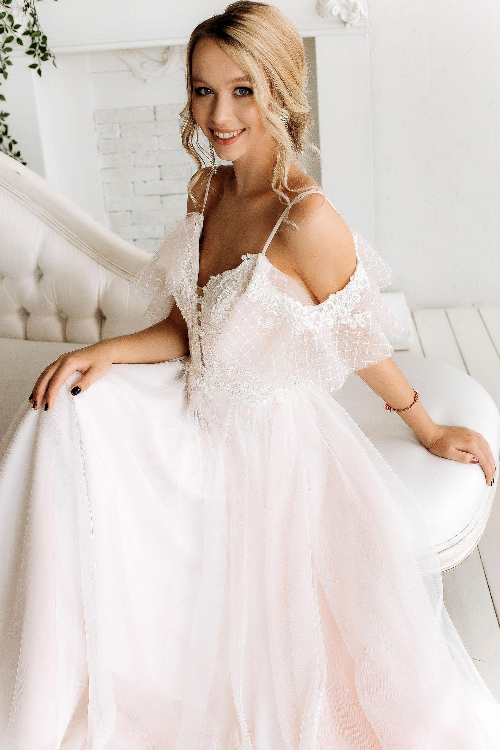 Модель для предметной съемки Яна Г. Москва| Sale Easy