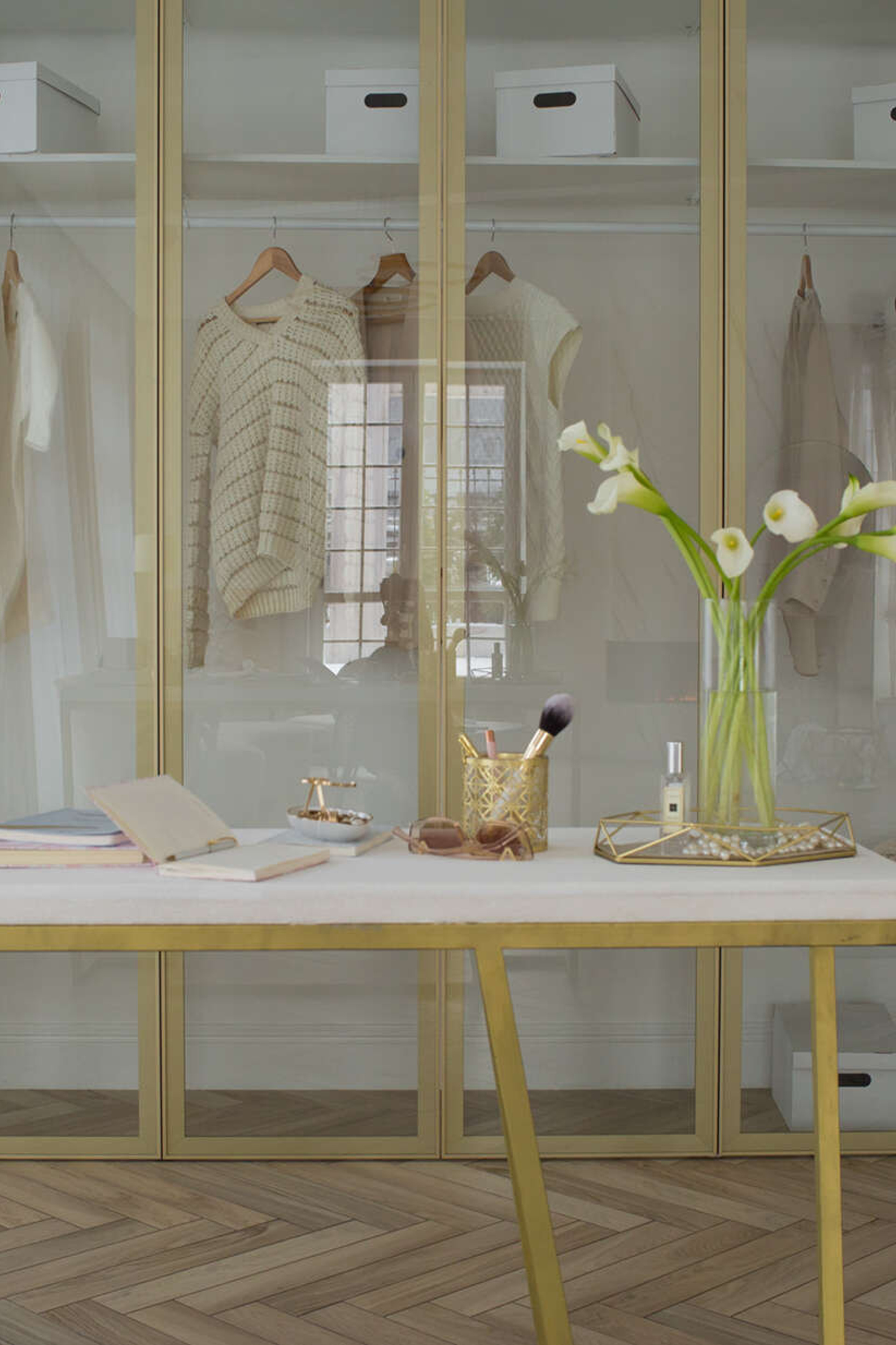 LEONA — зал АПАРТАМЕНТЫ С ВАННОЙ для предм. съемки С.-Пб|Sale Easy