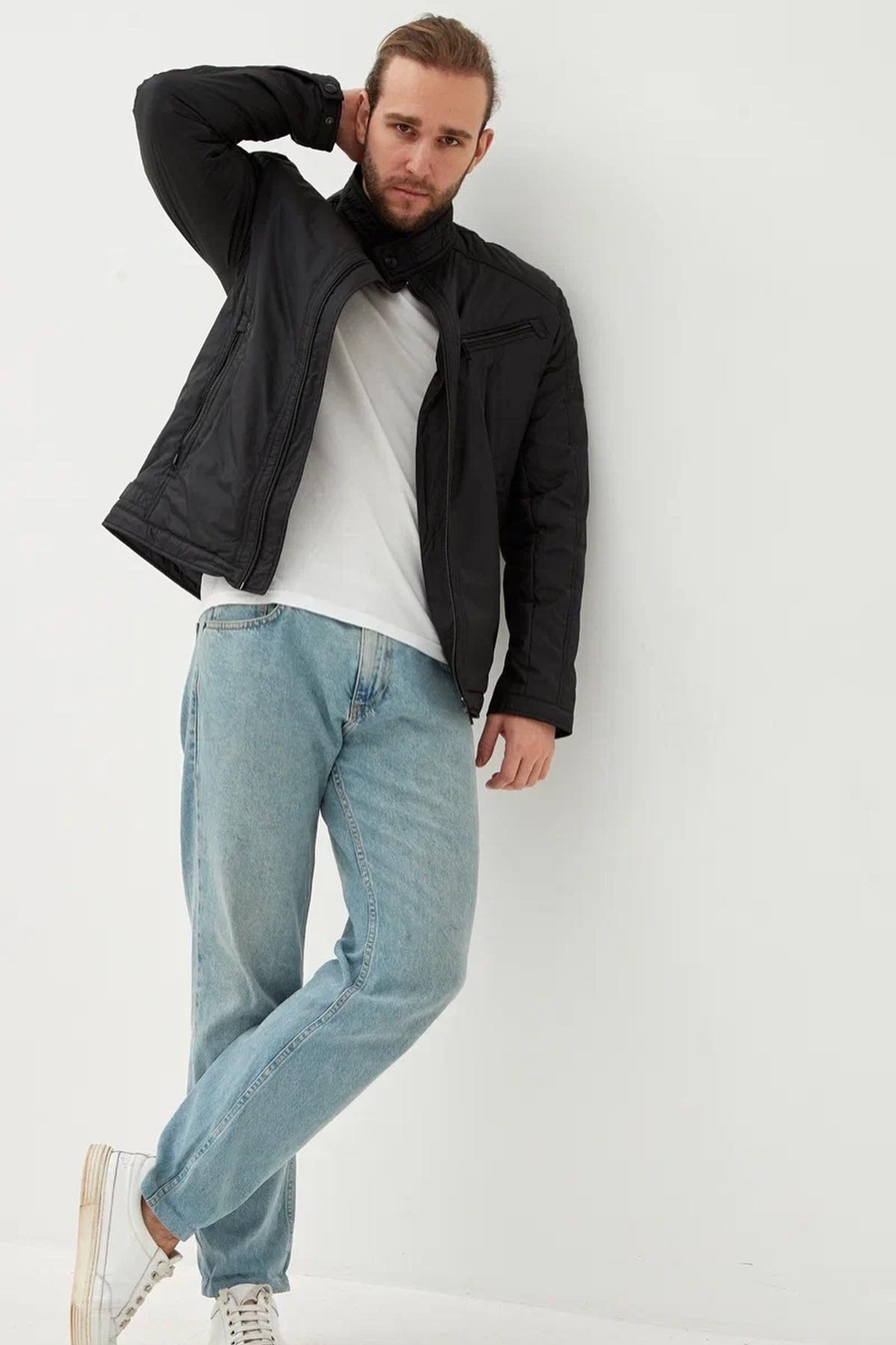 Модель для предметной съемки Вадим id 10548 Москва| Sale Easy