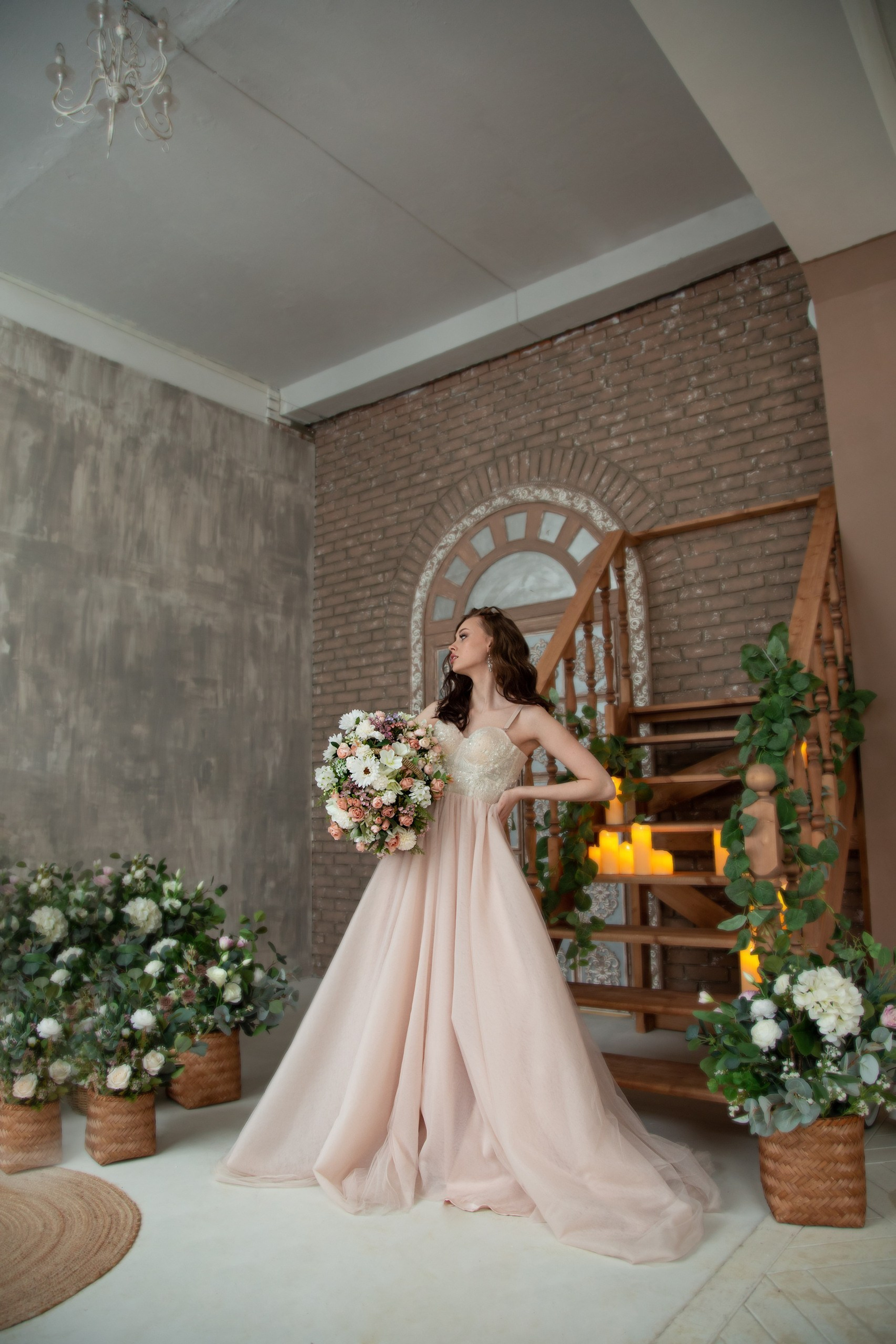 Модель для предметной съемки Полина Л Н.Новгород | Sale Easy