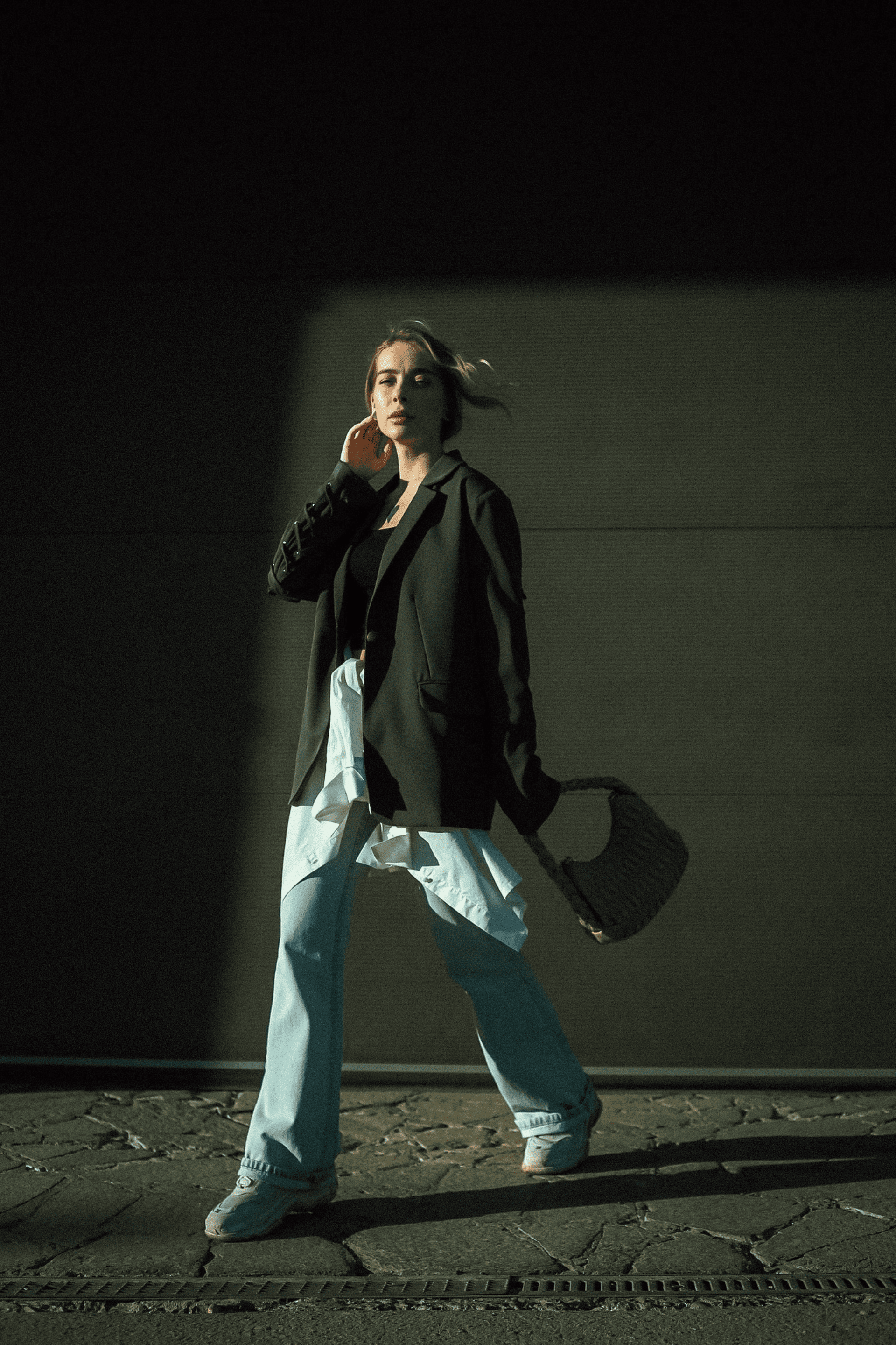 Модель для предметной съемки Александра Д. Н.Н.| Sale Easy