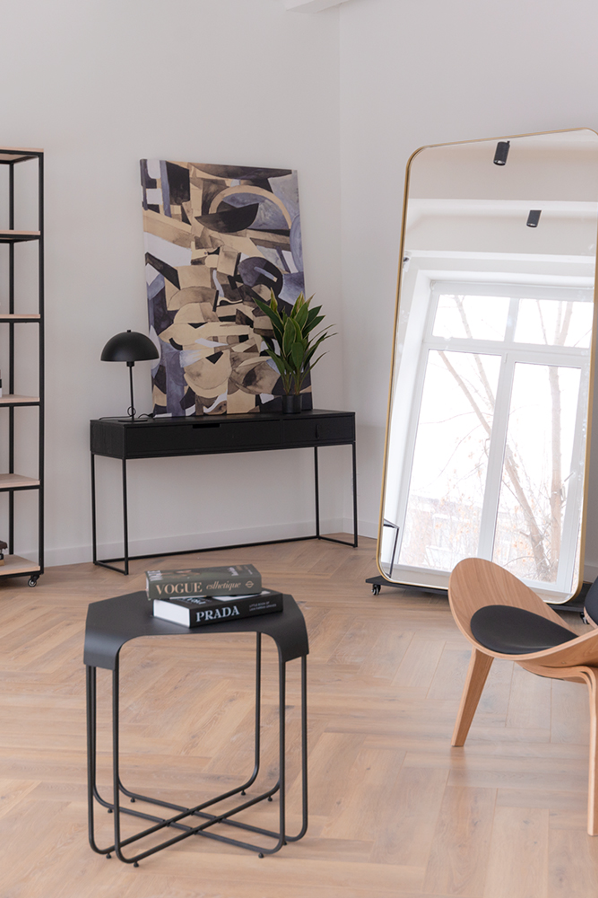 CROSS   — Room № 203