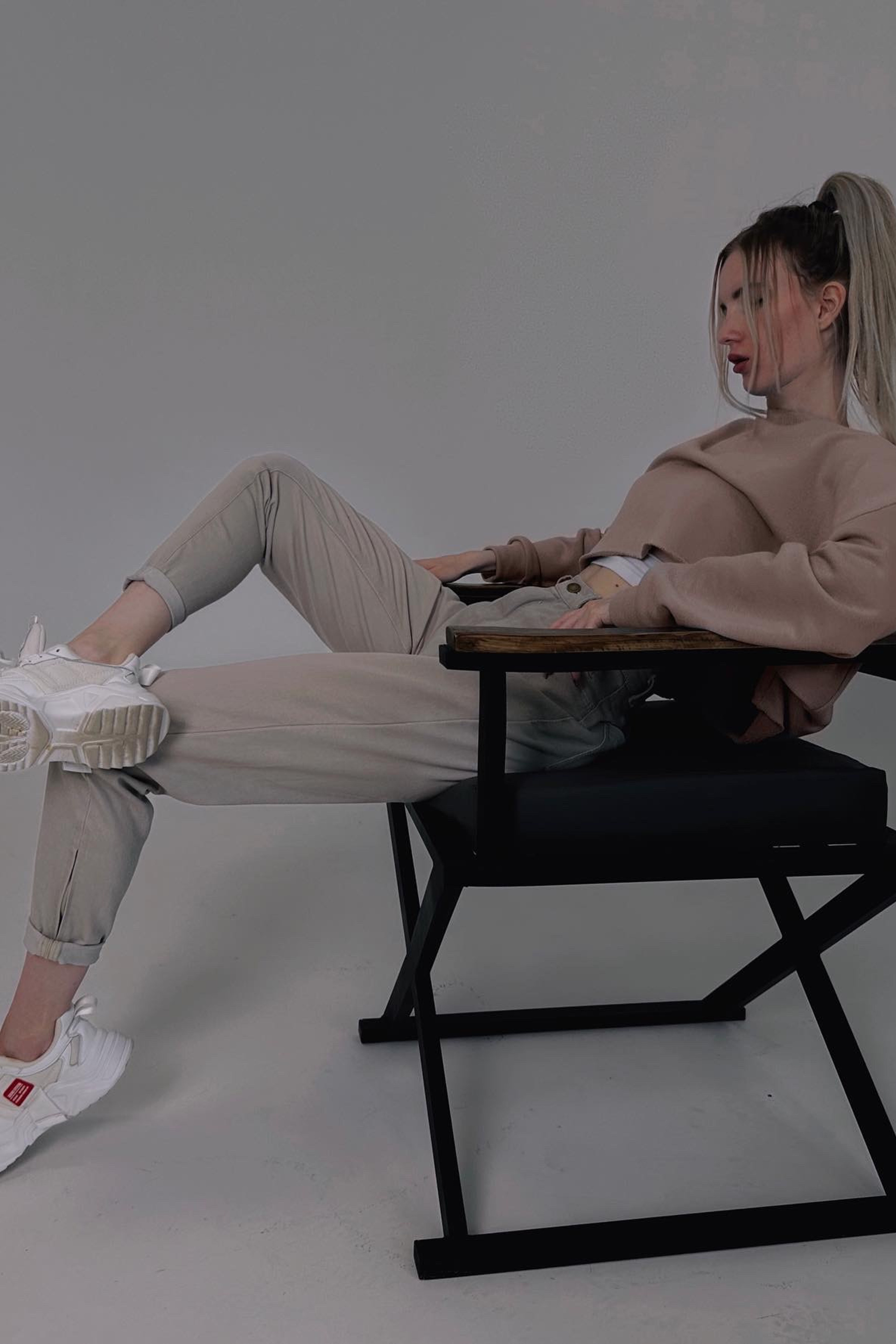 Модель для предметной съемки Анна М Н.Новгород |Sale Easy