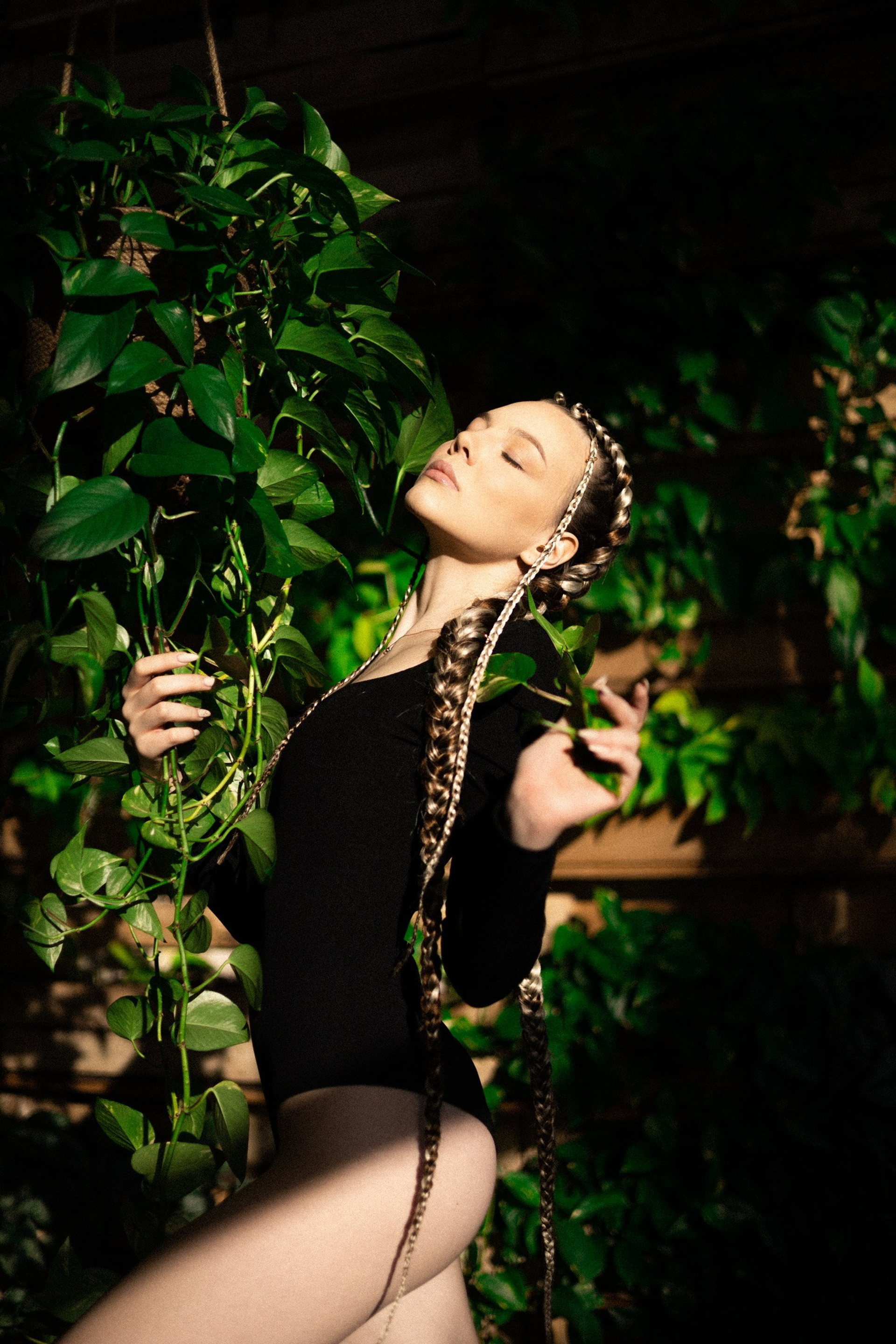 Модель для предметной съемки Настя 3 Н.Новгород | Sale Easy