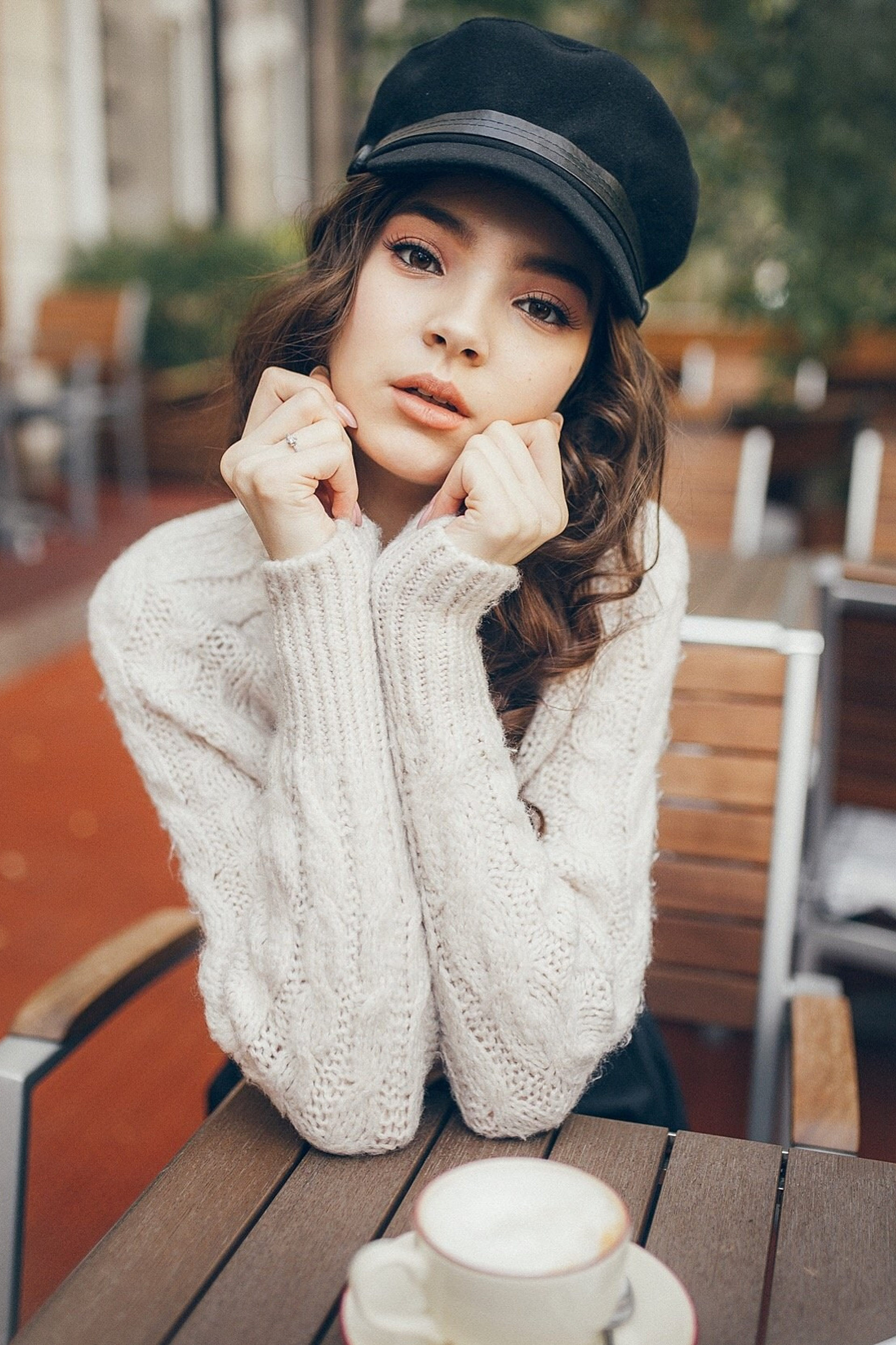 Модель для предметной съемки Аделя А. Казань| Sale Easy