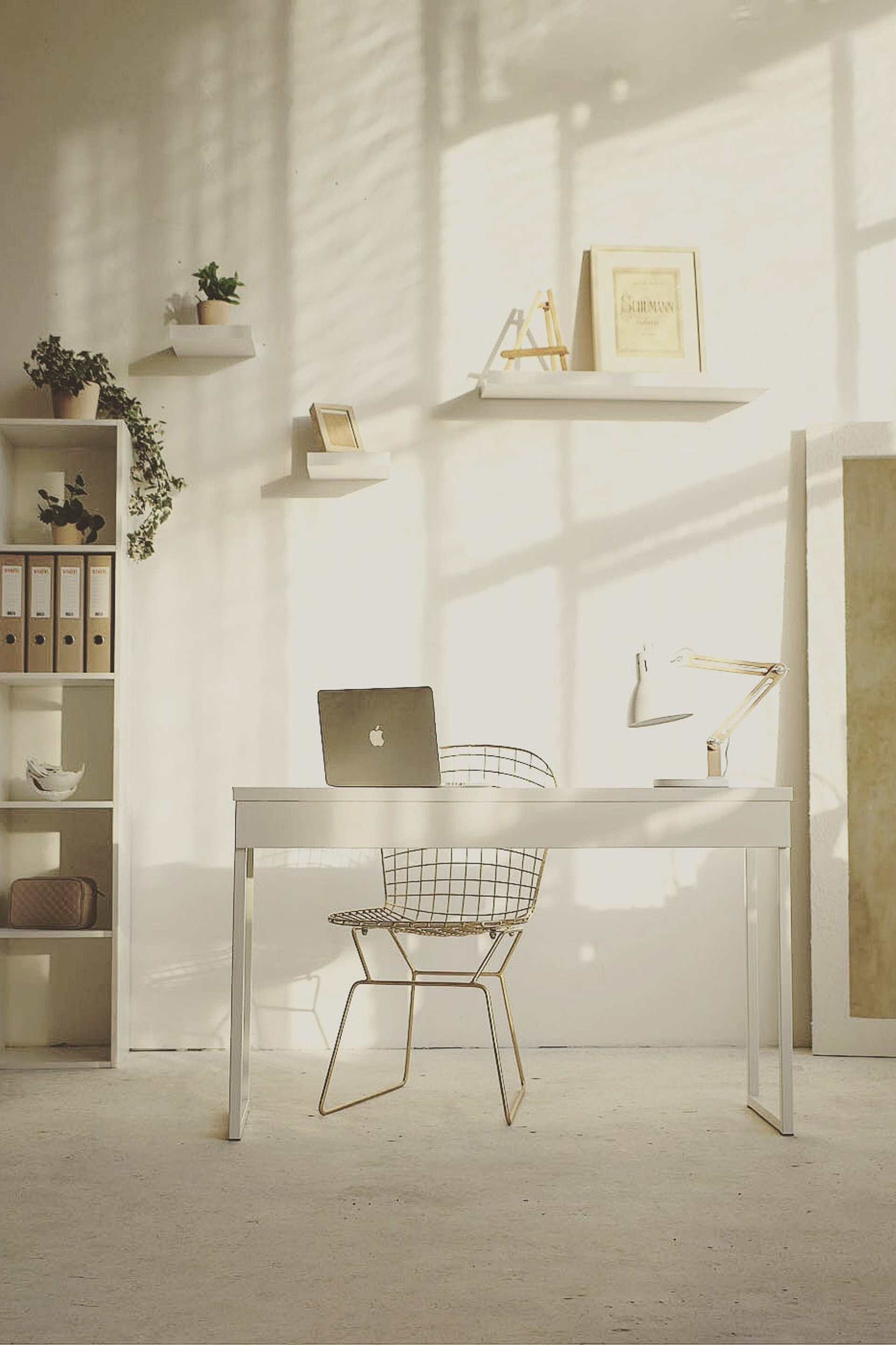 Студия GRAND — зал Крафт для предм. съемки С.-Пб|Sale Easy