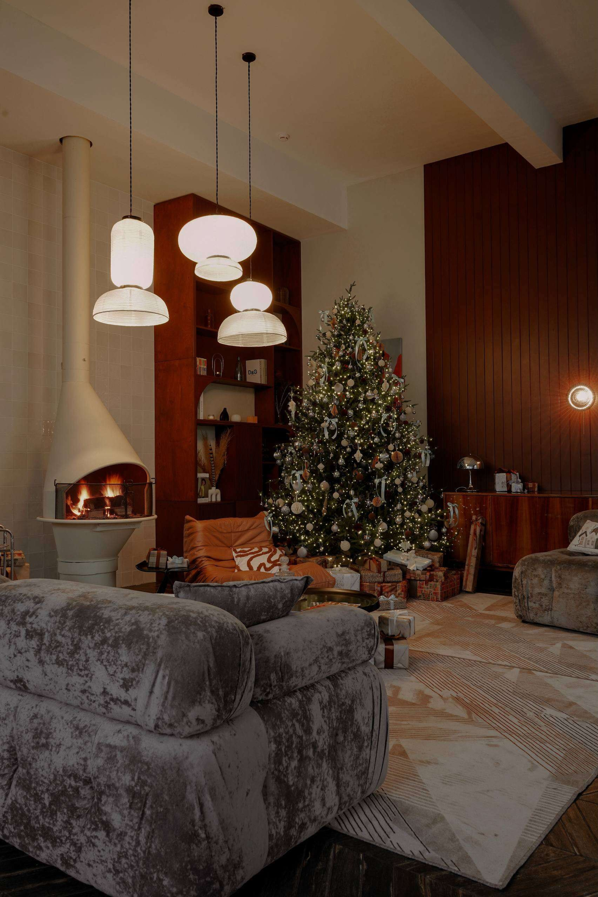 Студия LEONA — зал LIGHT-100 для предм. съемки С.-Пб|Sale Easy