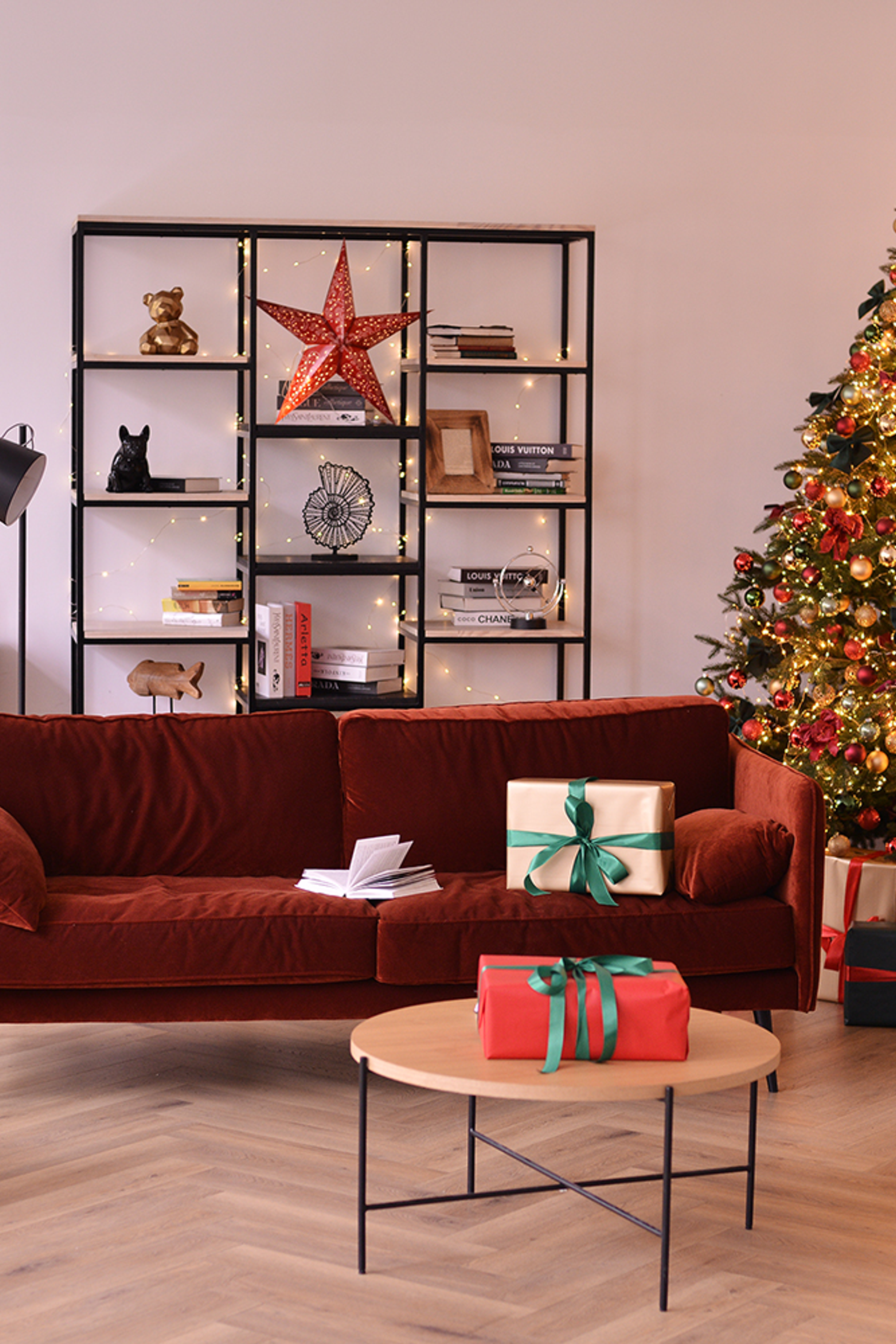 CROSS   — Room № 203