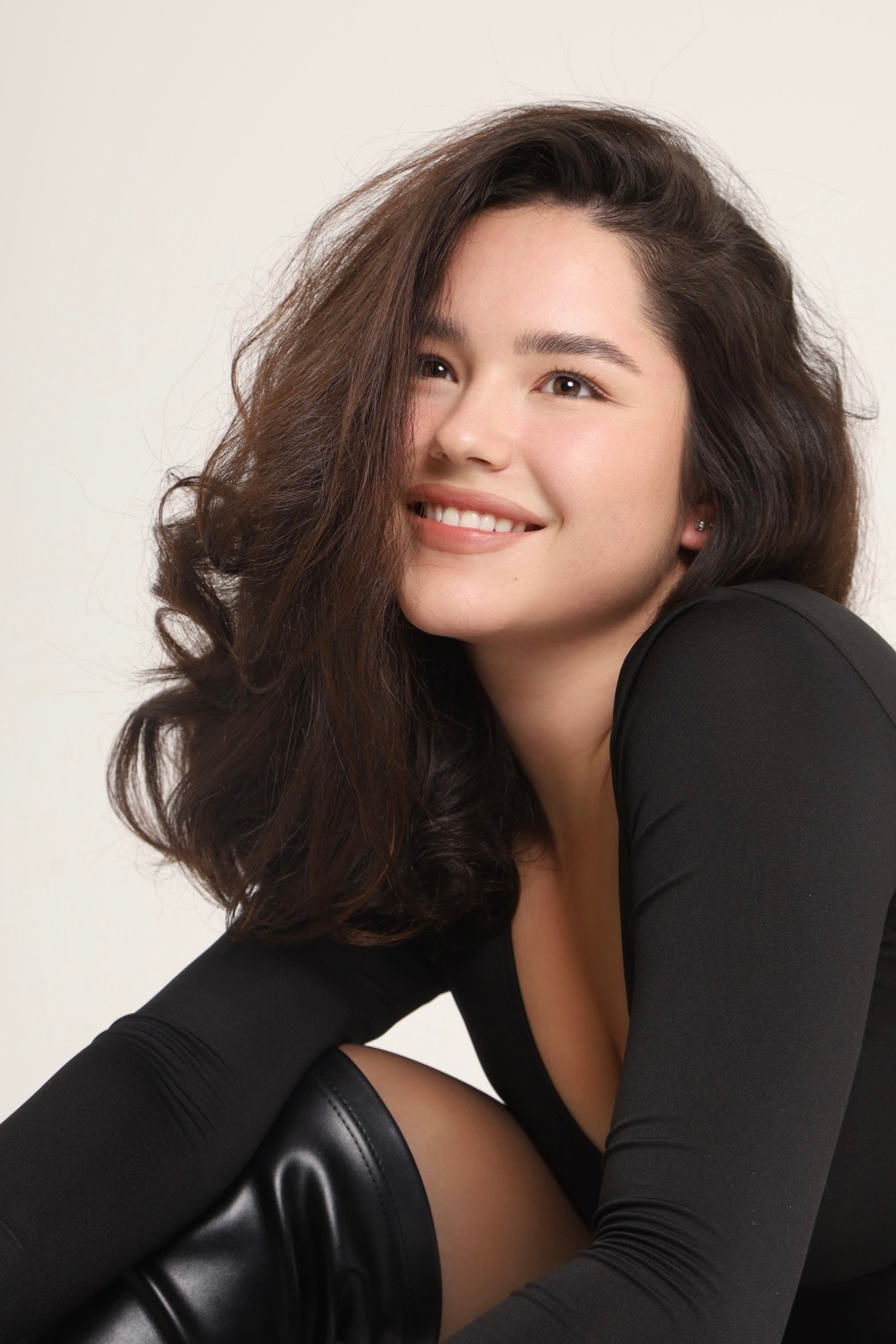 Модель для предметной съемки Алина Ф. С.-Пб| Sale Easy