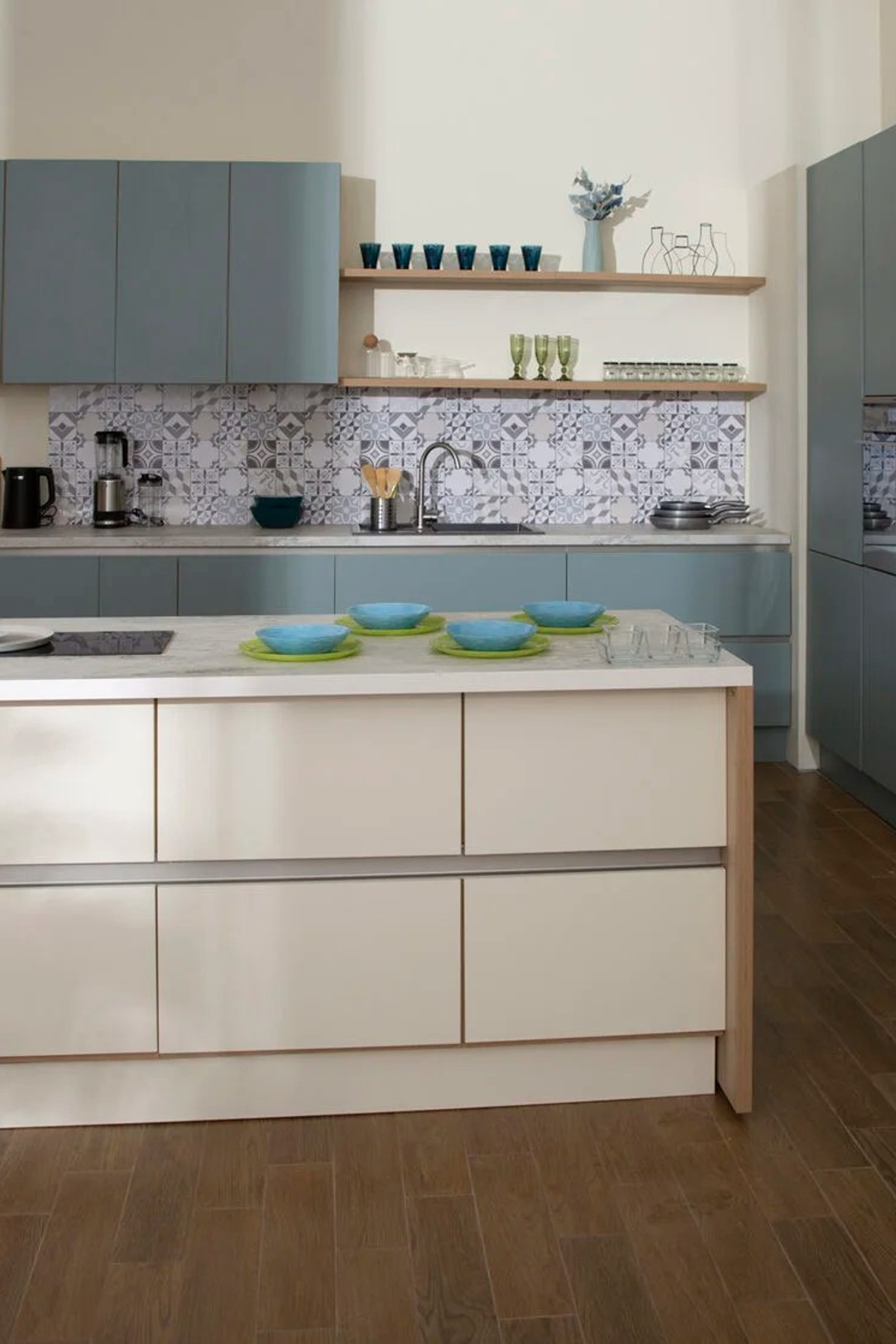 Студия PRIME Studios — Зал XL для предметной съемки Москва|Sale Easy