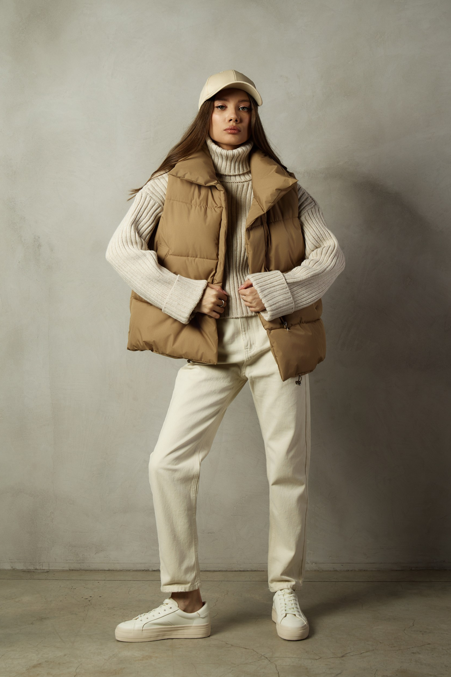 Модель для предметной съемки Дарья С.-Пб| Sale Easy