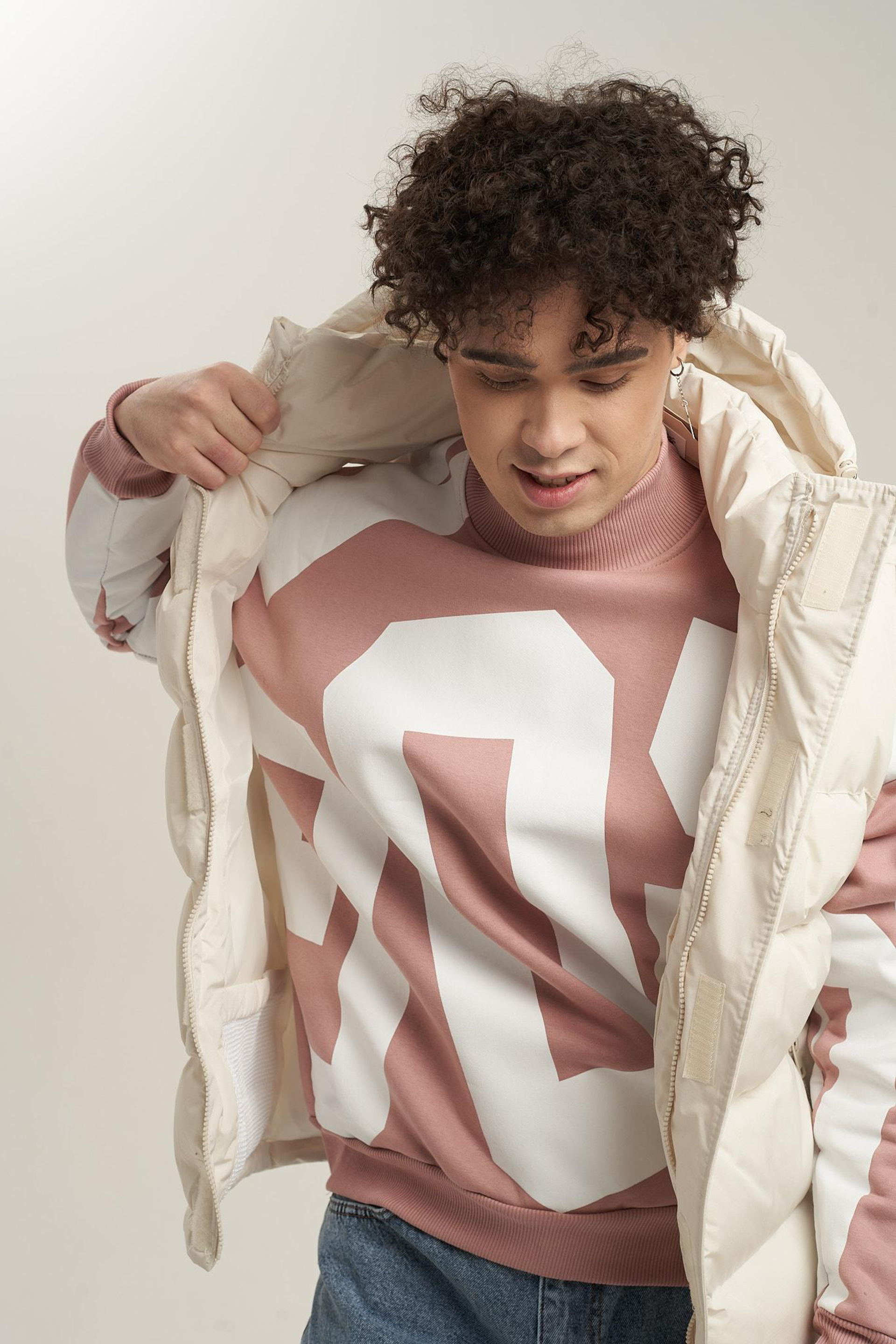 Модель для предметной съемки Ян А. С-Петербург | Sale Easy