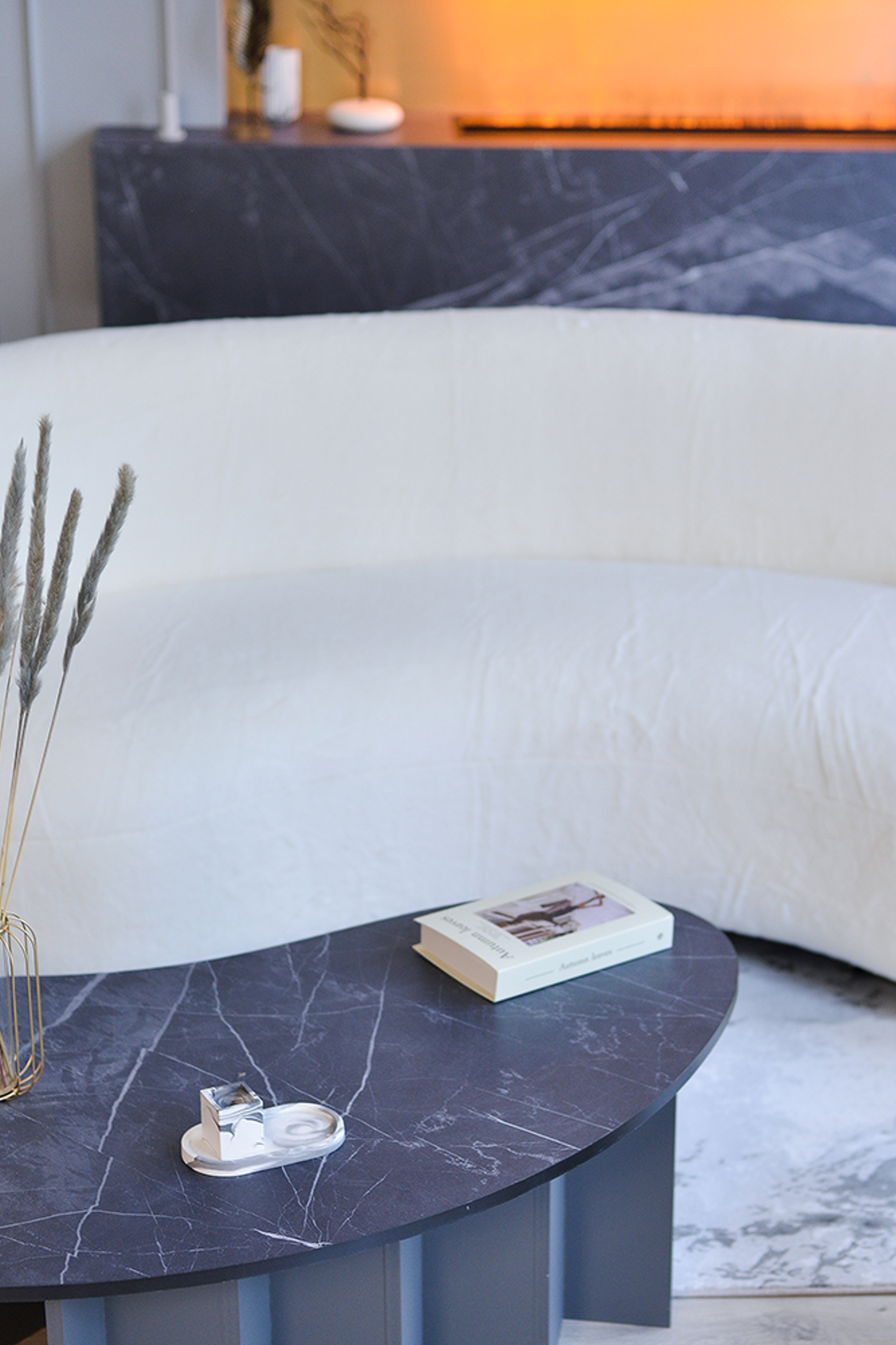 Студия CROSS — Зал Sunday для предметной съемки Москва|Sale Easy