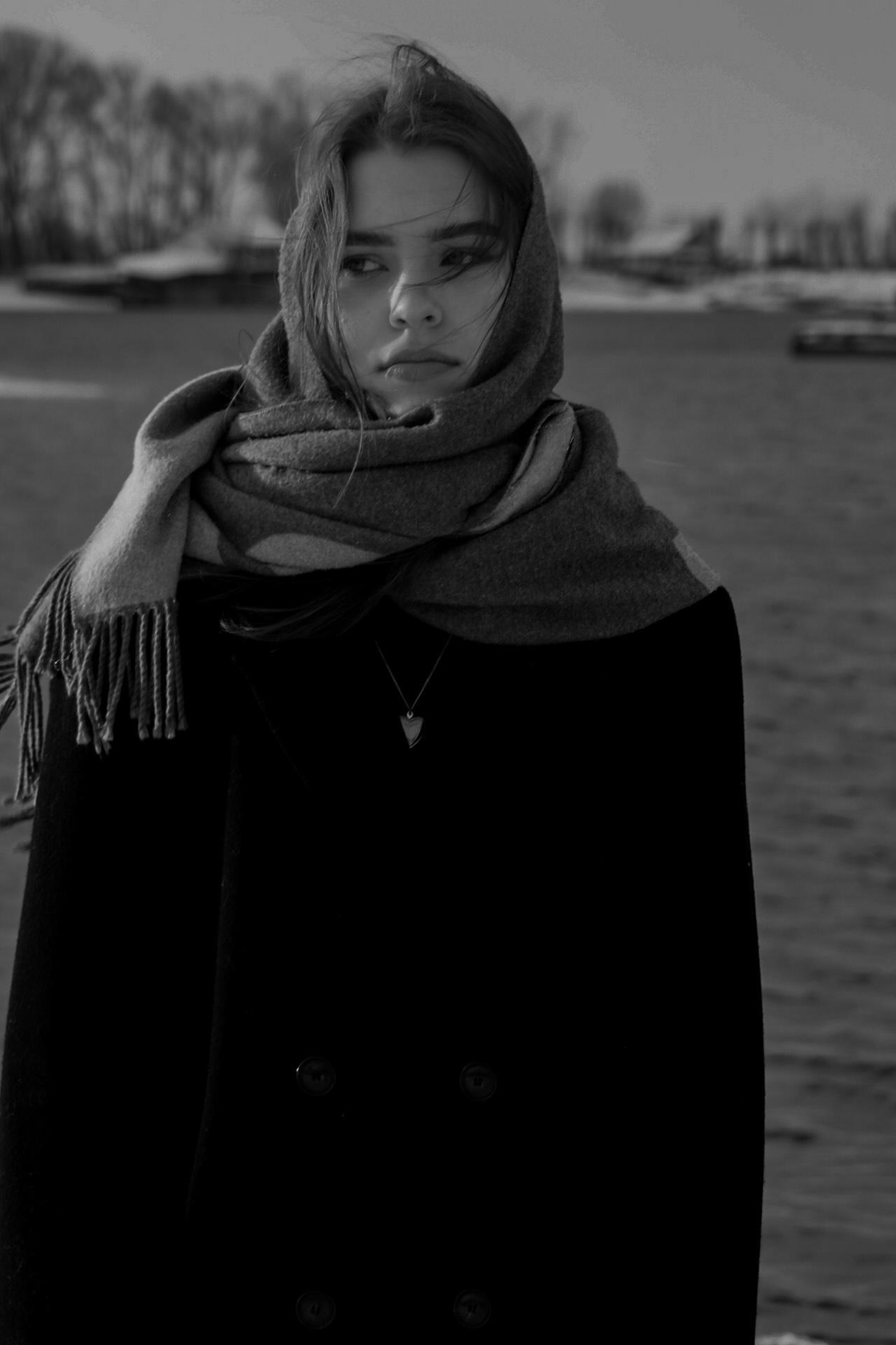 Модель для предметной съемки Юлия Е Казань| Sale Easy