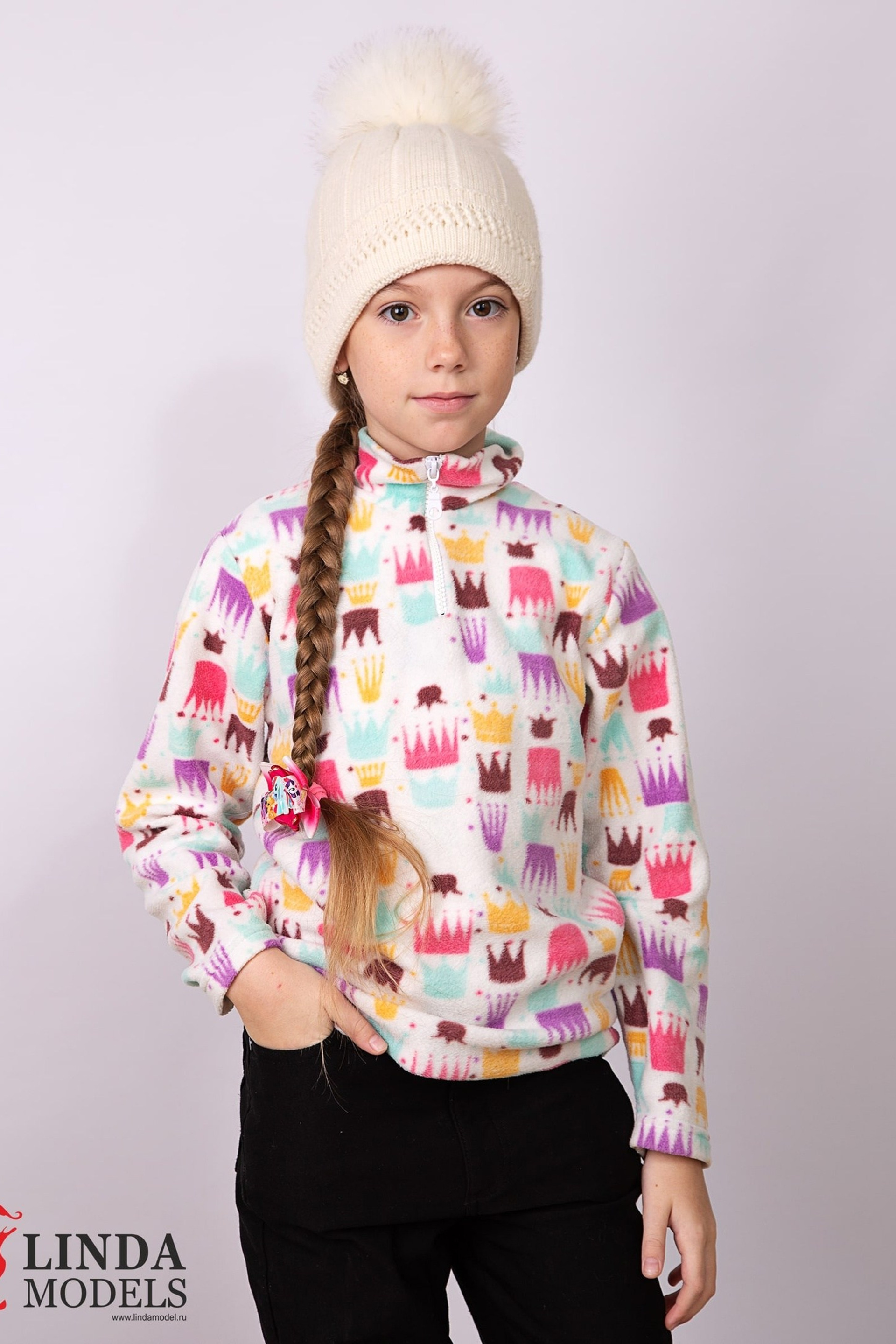 Модель Аделина А для предметной съемки  в Сочи| Sale Easy