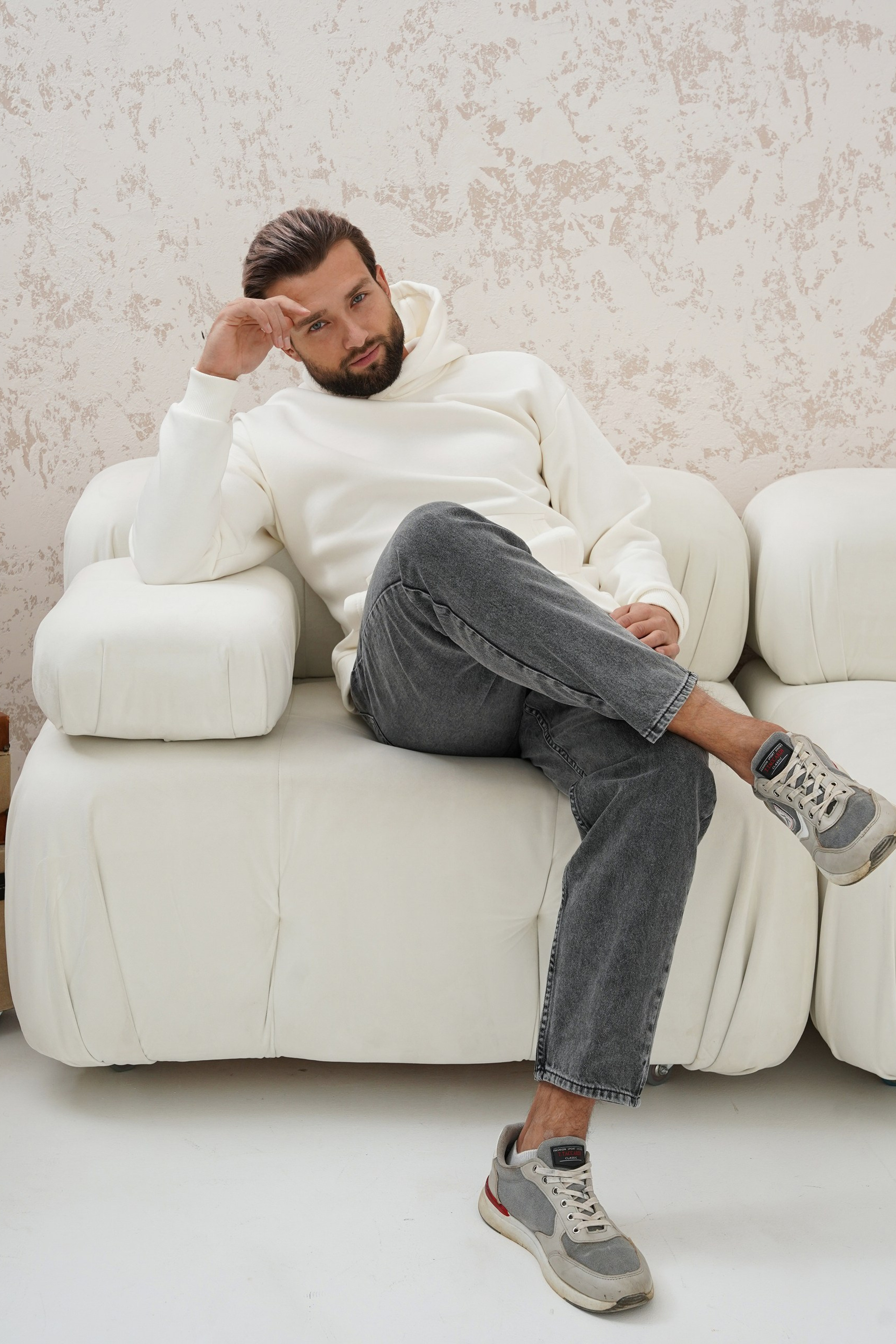 Модель для предметной съемки Александр Ж. Н.Новгород | Sale Easy