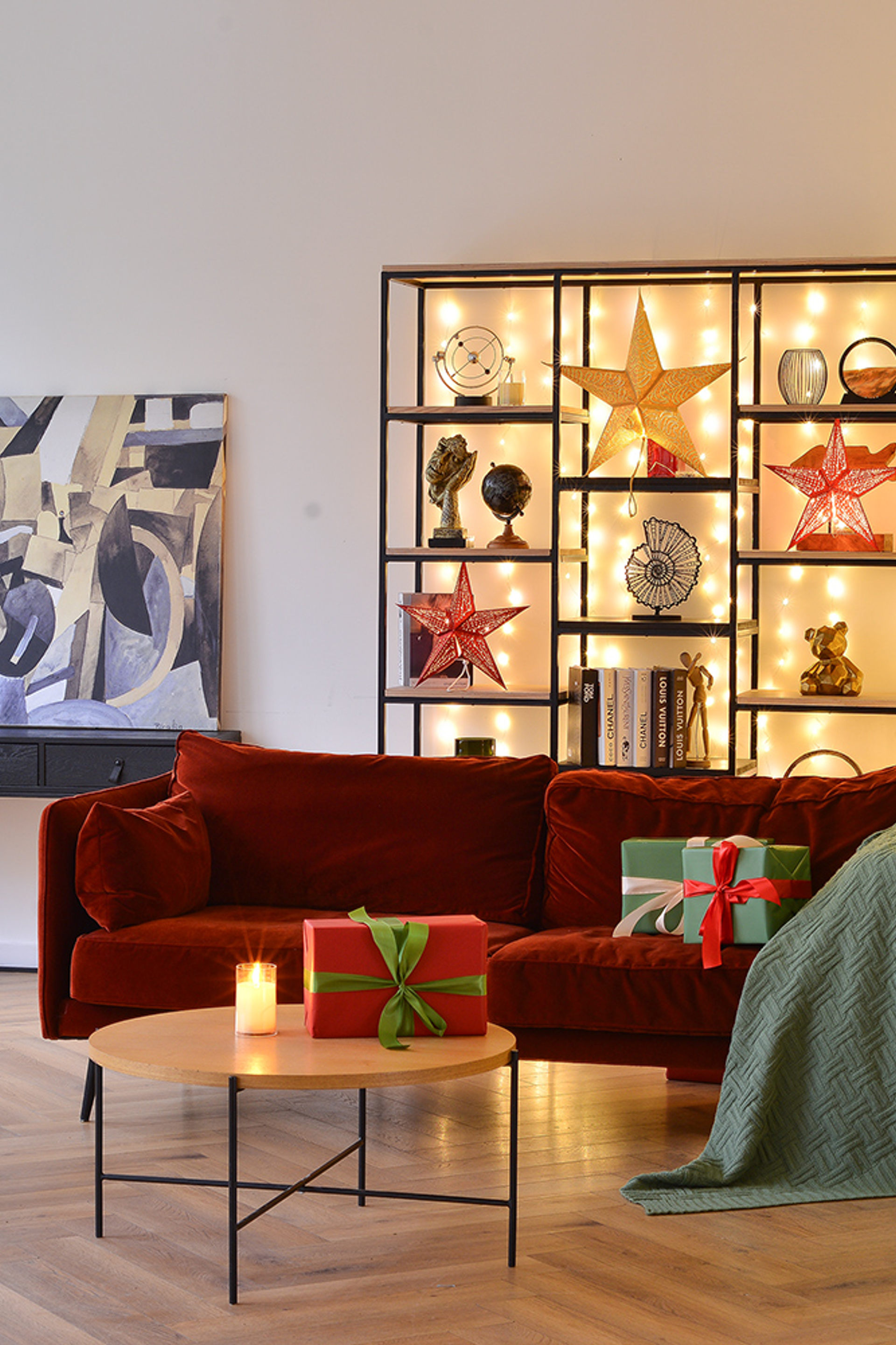 CROSS   — Room № 203