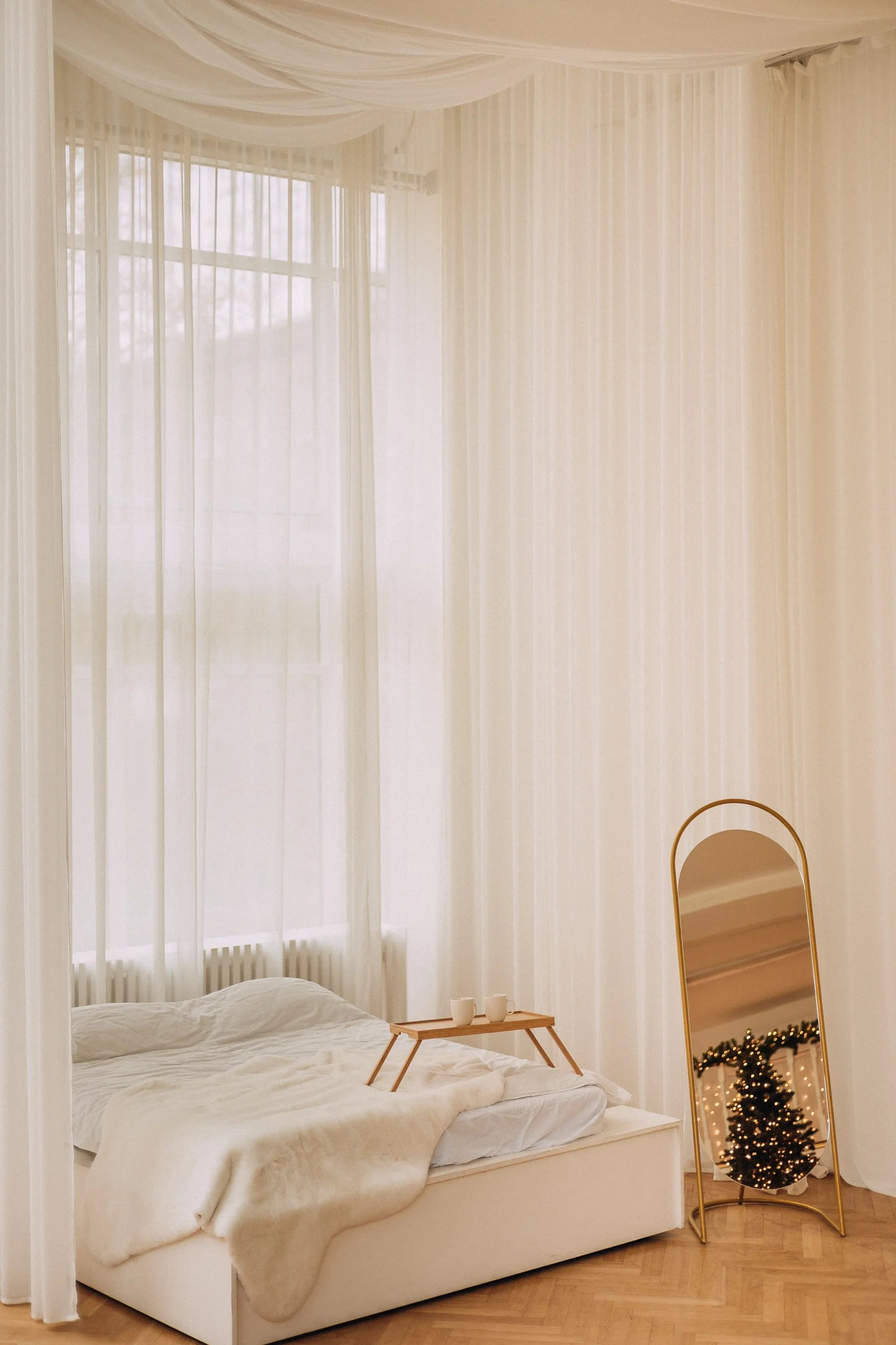 Студия Base — Зал AIR для предметной съемки Москва|Sale Easy